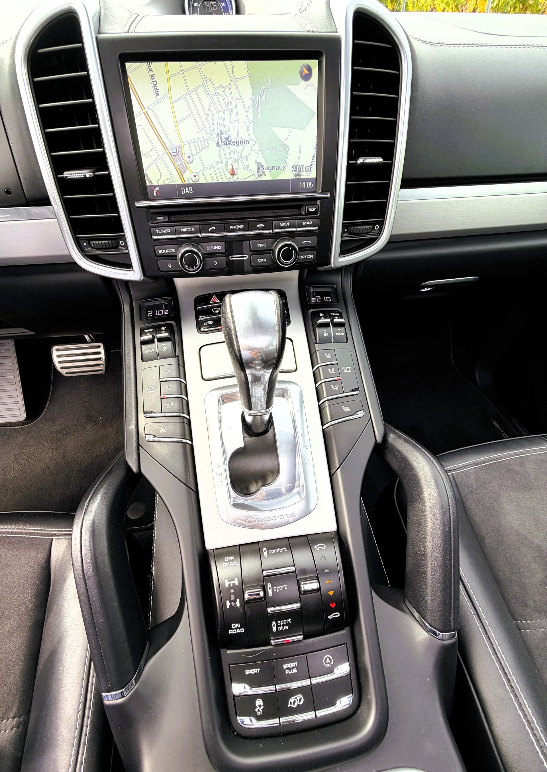 PORSCHE Cayenne GTS-image-19