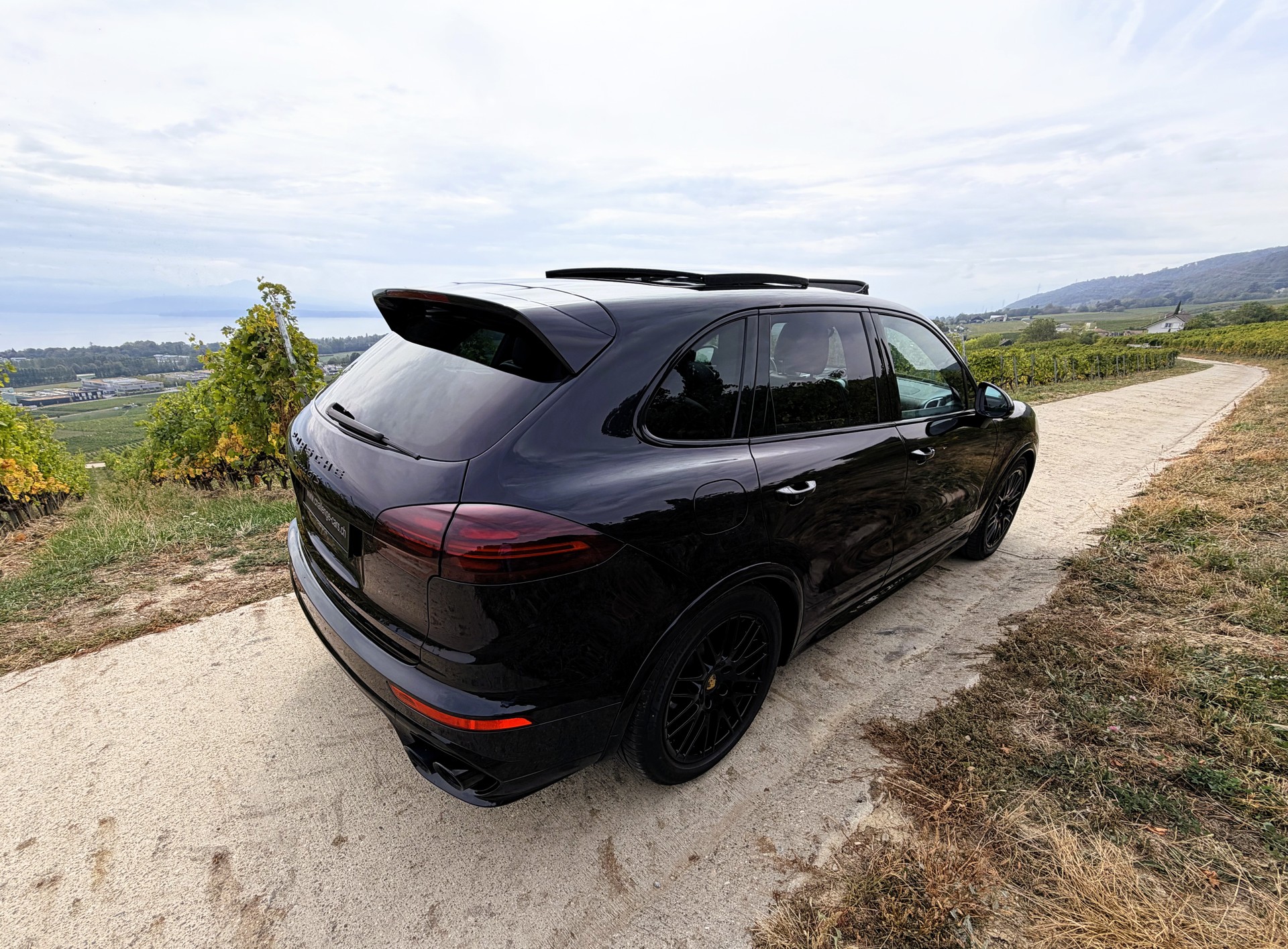 PORSCHE Cayenne GTS-image-6