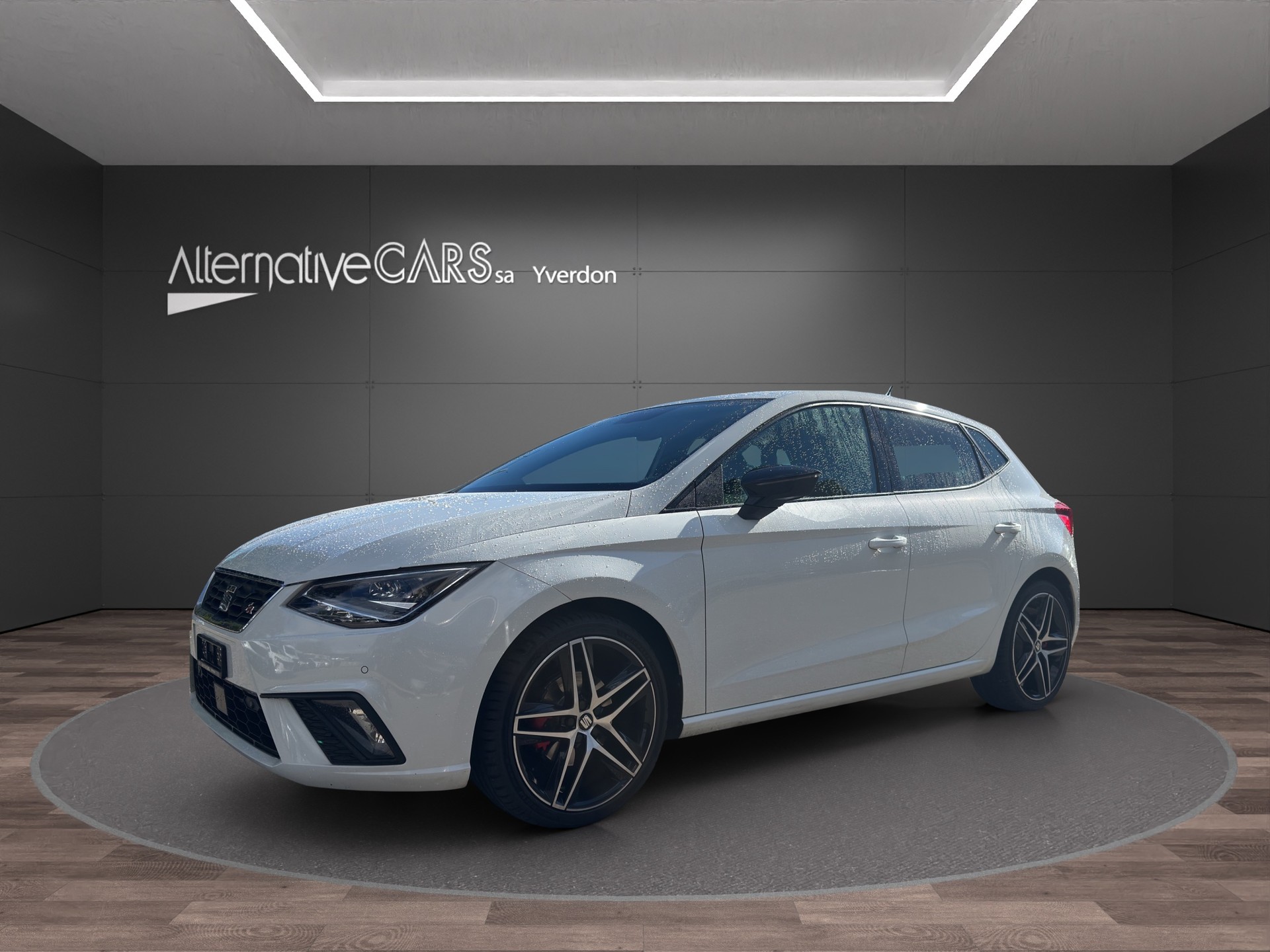 SEAT Ibiza 1.0 EcoTSI Swiss FR-image-0