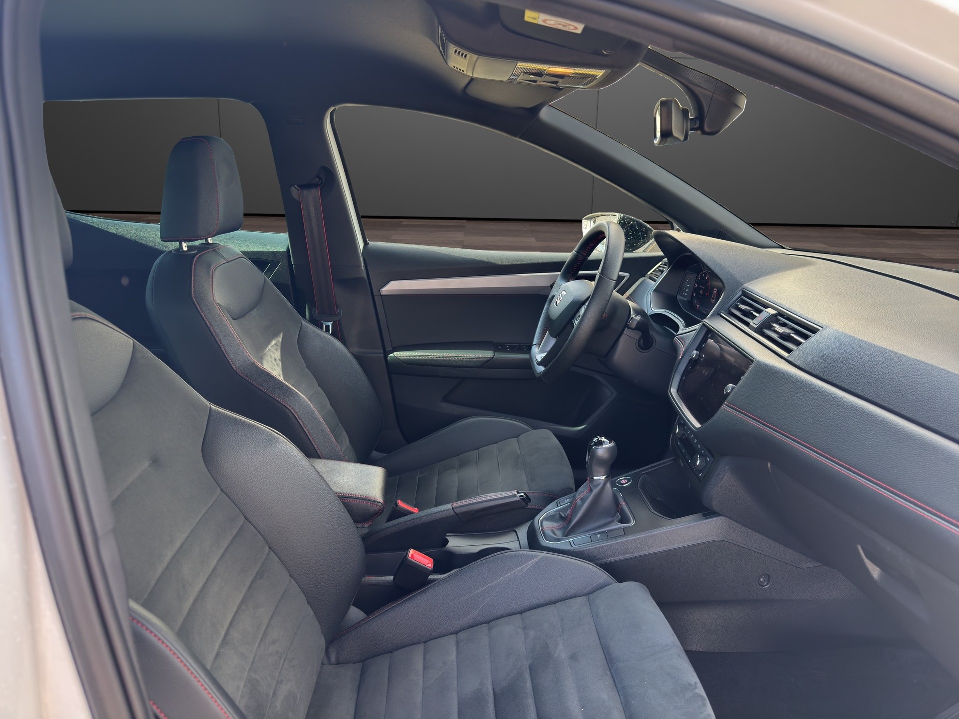 SEAT Ibiza 1.0 EcoTSI Swiss FR-image-10