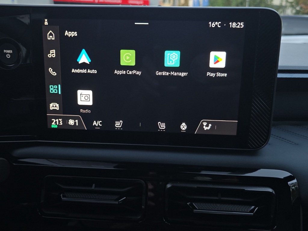 NISSAN Micra Evolve 52kWh-image-17