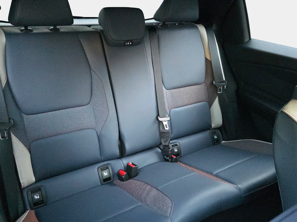 NISSAN Micra Evolve 52kWh-image-10