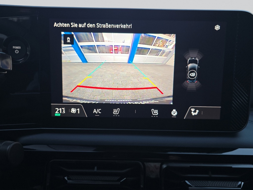 NISSAN Micra Evolve 52kWh-image-21