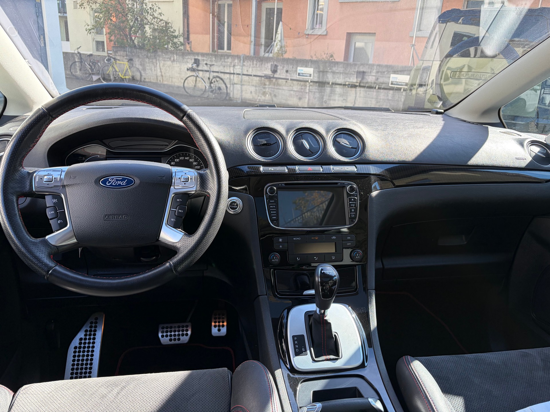 FORD S-Max 2.0 SCTi TitaniumS PowerShift-image-7