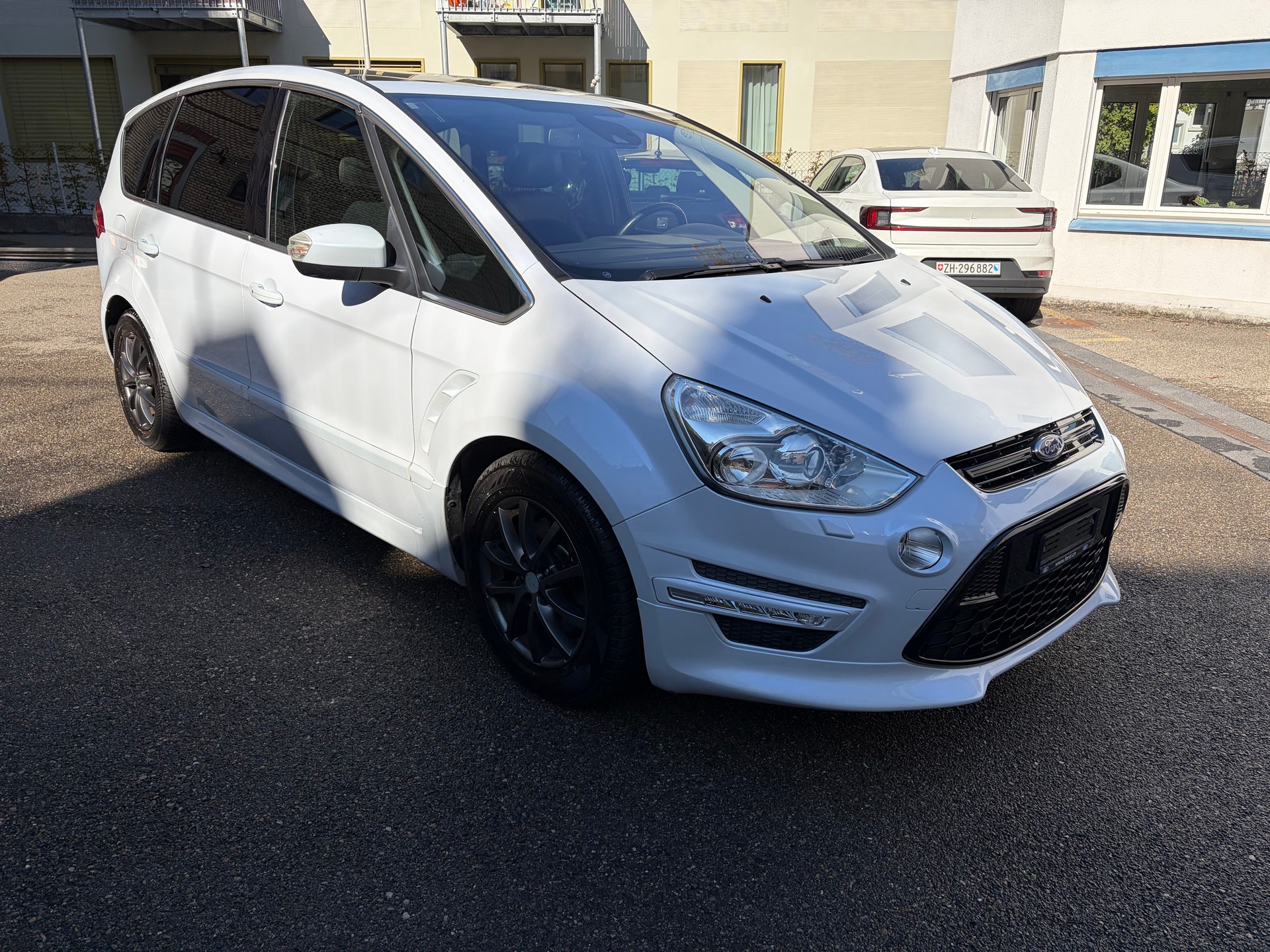 FORD S-Max 2.0 SCTi TitaniumS PowerShift-image-1