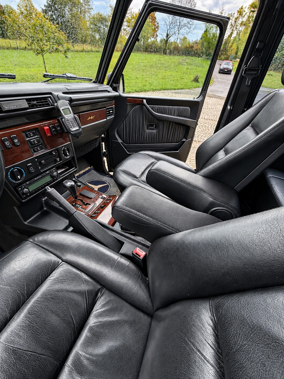 MERCEDES-BENZ G 300 TD Automatic-image-14