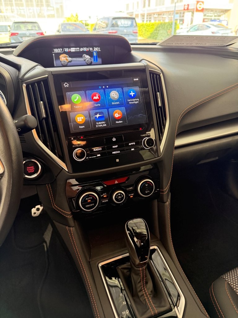 SUBARU XV 2.0 e-Boxer Swiss Plus AWD Lineartronic-image-13