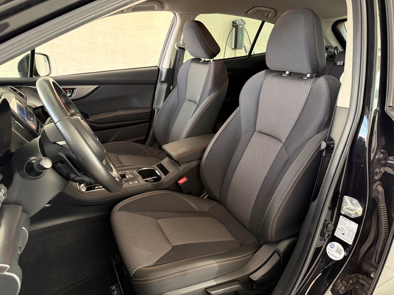 SUBARU XV 2.0 e-Boxer Swiss Plus AWD Lineartronic-image-4