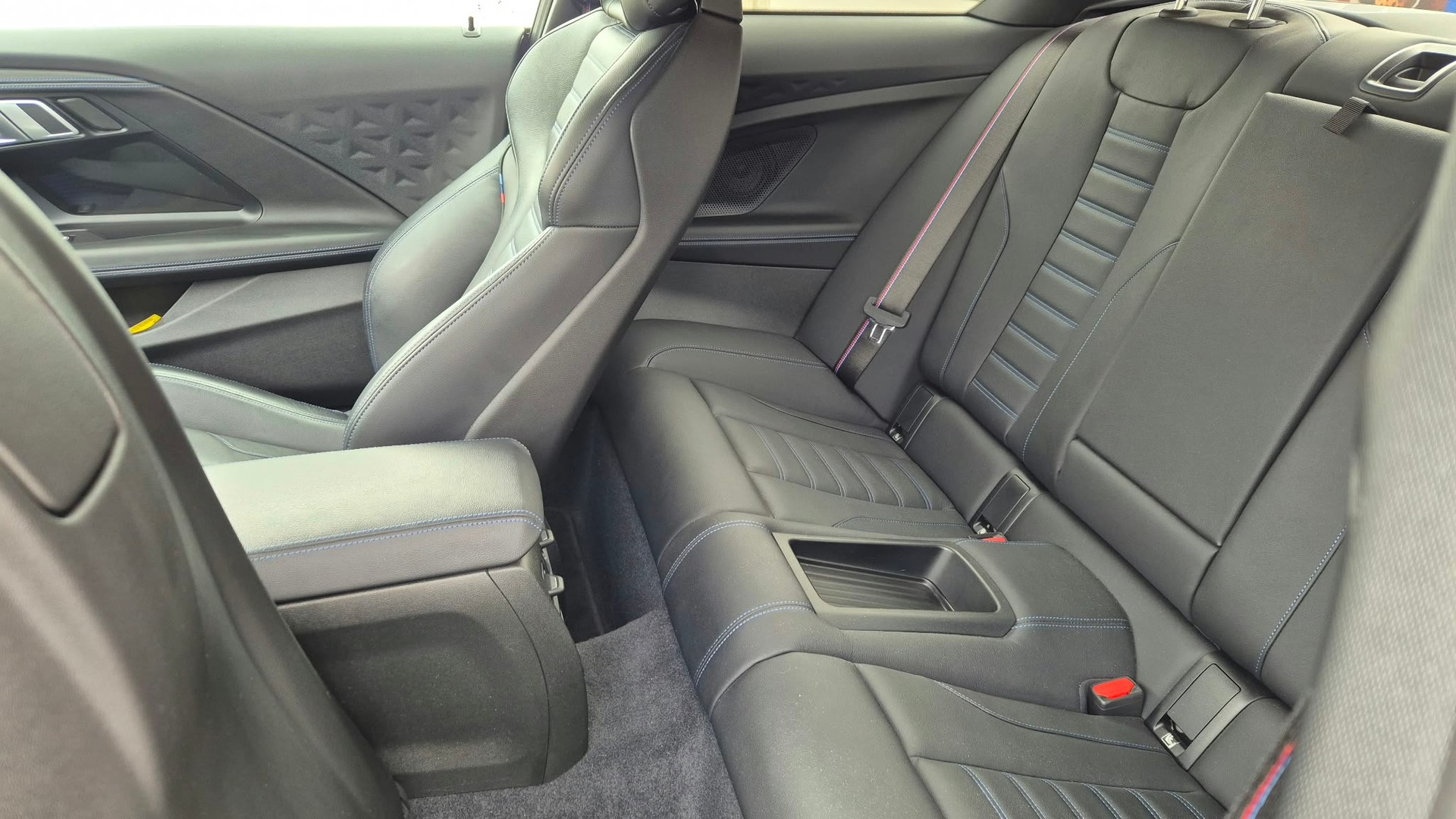 BMW M240i xDrive-image-7