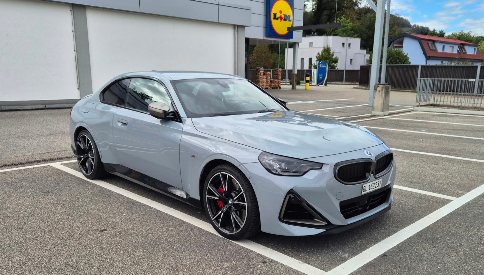 BMW M240i xDrive-image-0