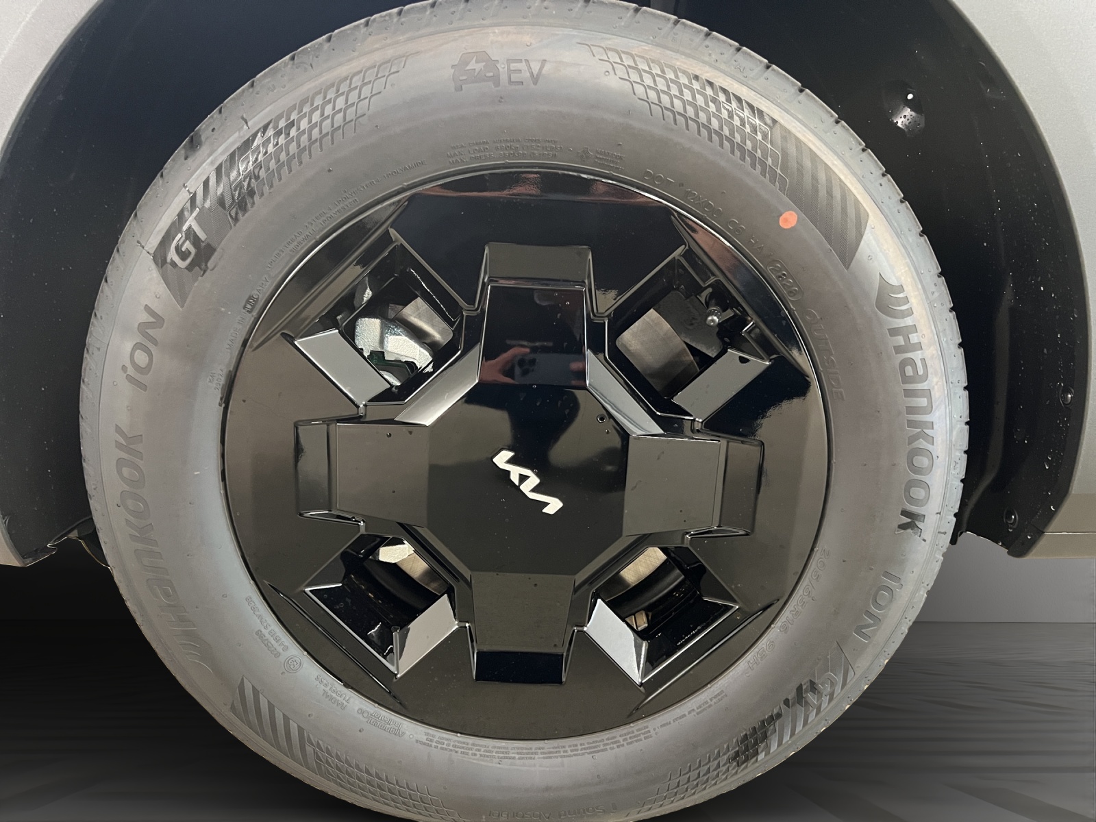 KIA EV2 61 kWh Air 4P-image-14