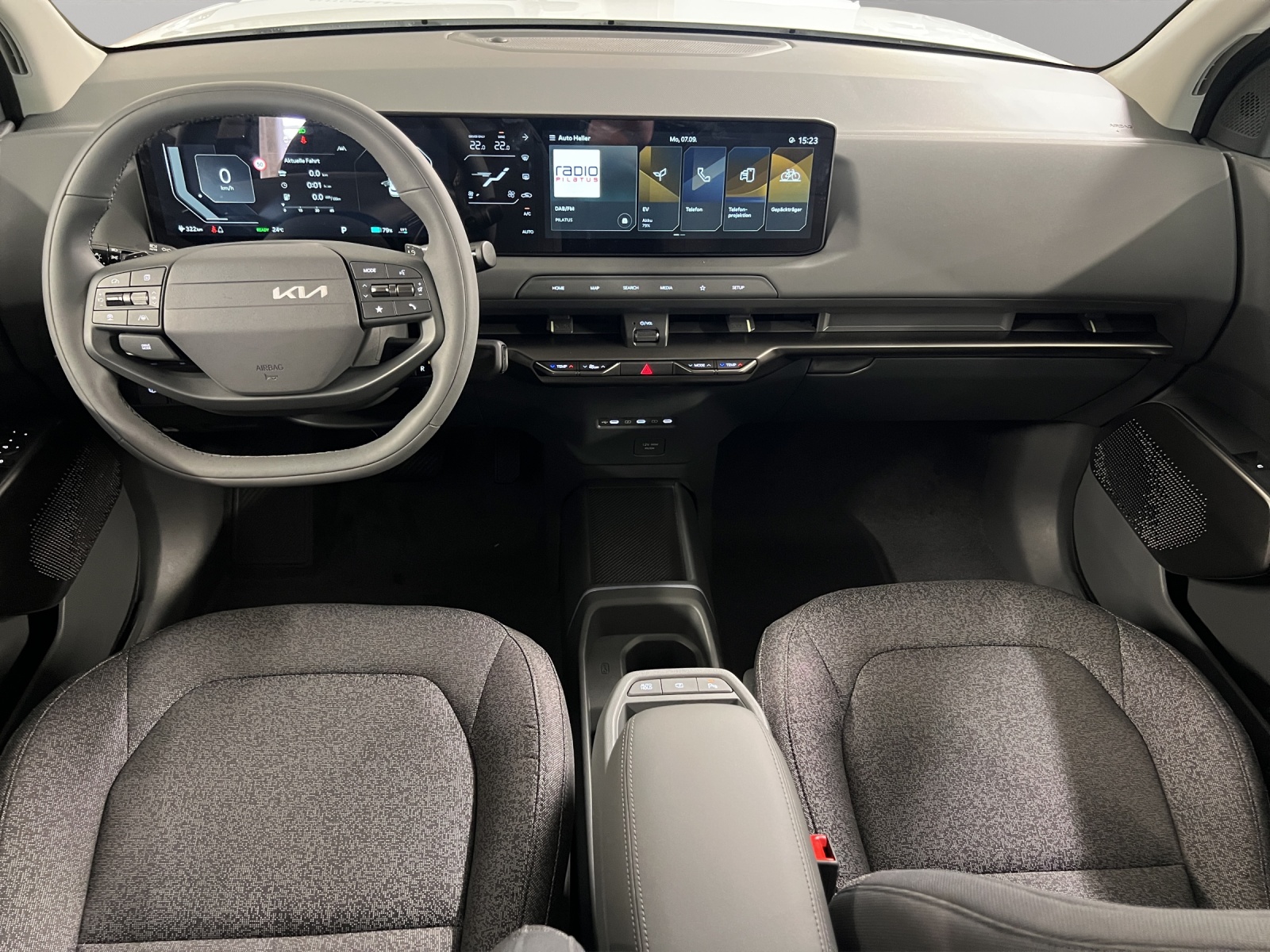 KIA EV2 61 kWh Air 4P-image-11