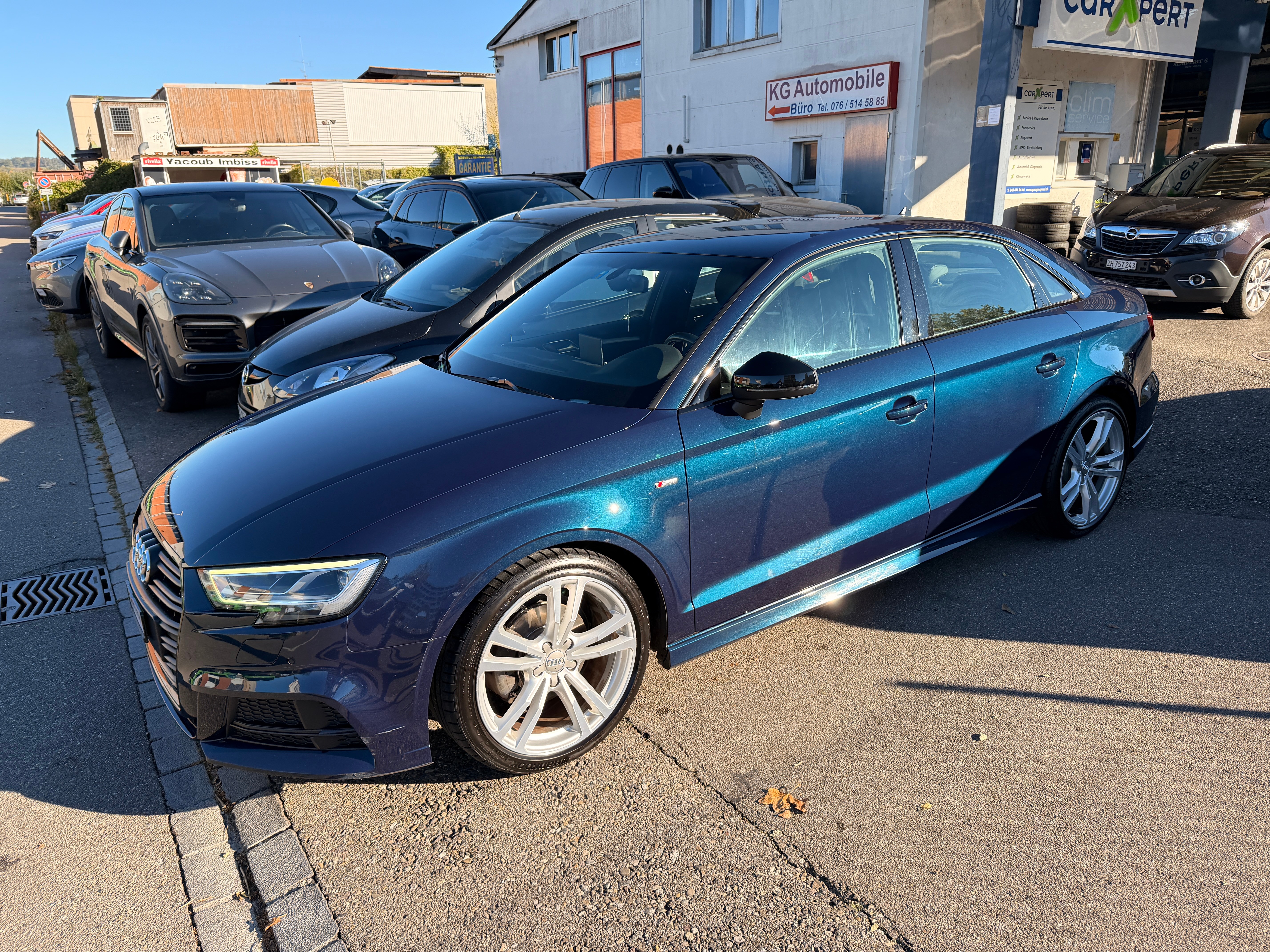 Car photo