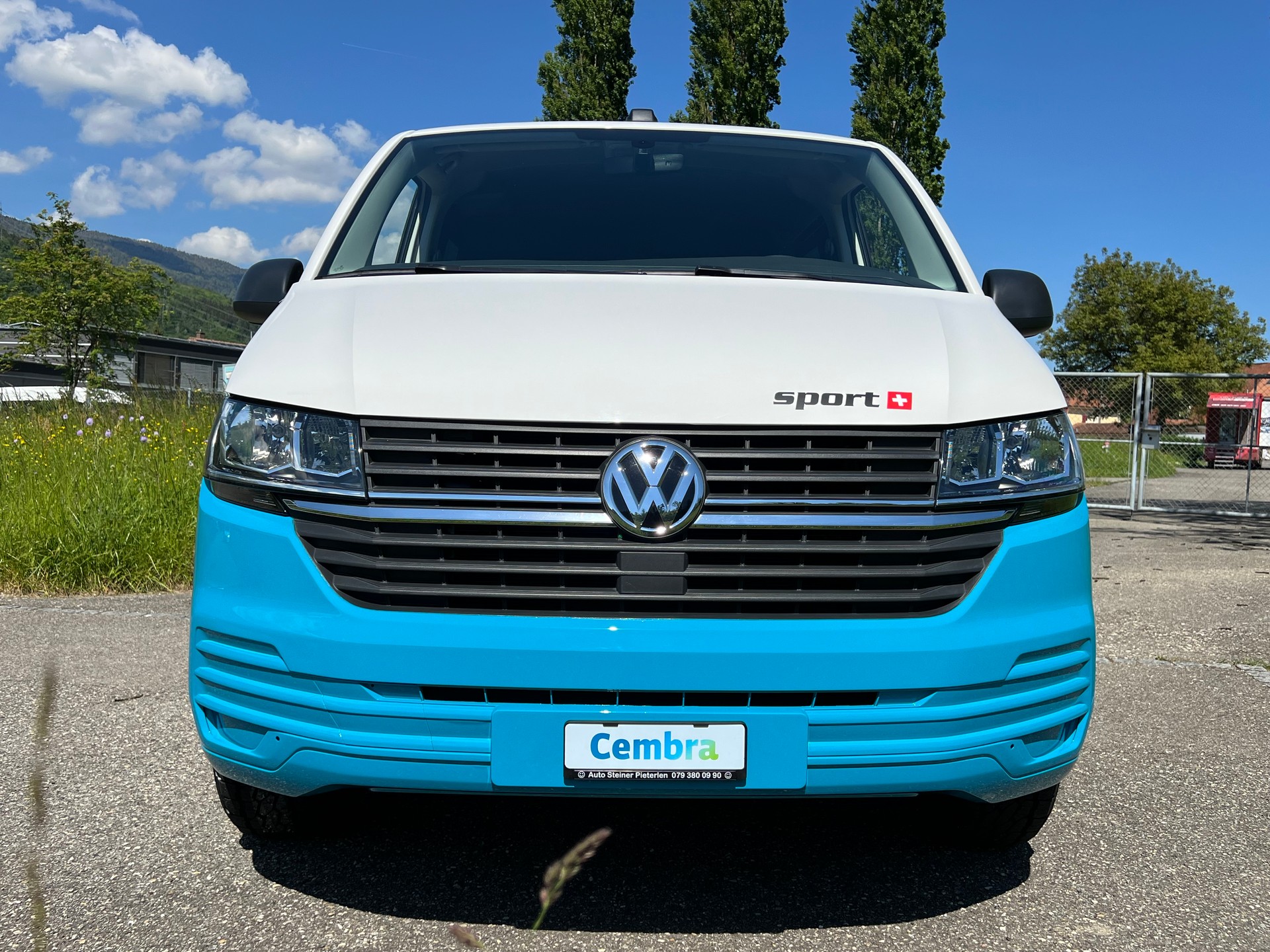 VW VW T6.1 "BULLI BUS" BI COLOR .AUTOMAT. 9 PLÄTZER. 18" ALU NEU. CH WAGEN. TOP GEPFLEGT. MIT GARANTIE. LEASING 450.--image-5