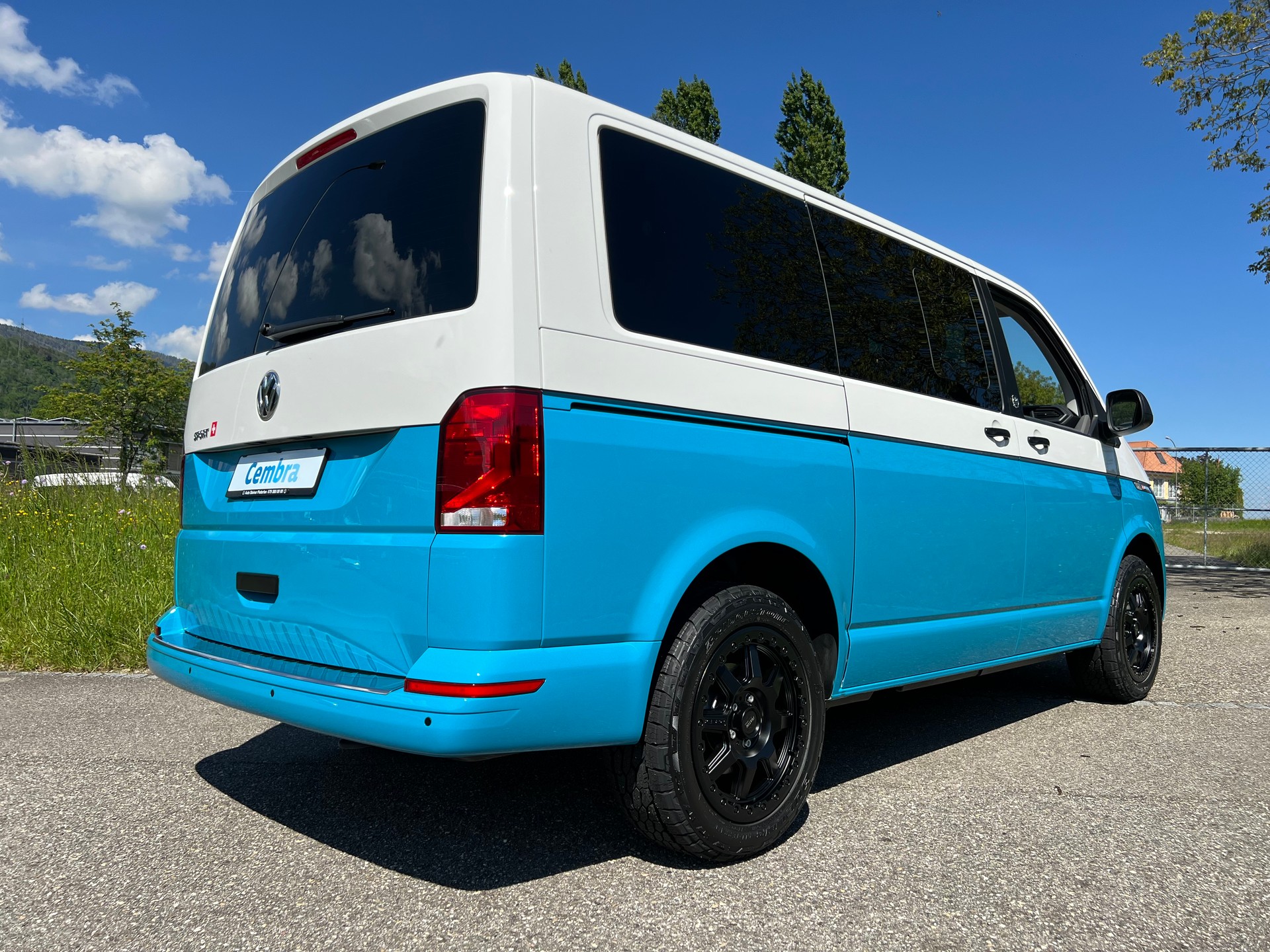 VW VW T6.1 "BULLI BUS" BI COLOR .AUTOMAT. 9 PLÄTZER. 18" ALU NEU. CH WAGEN. TOP GEPFLEGT. MIT GARANTIE. LEASING 450.--image-21