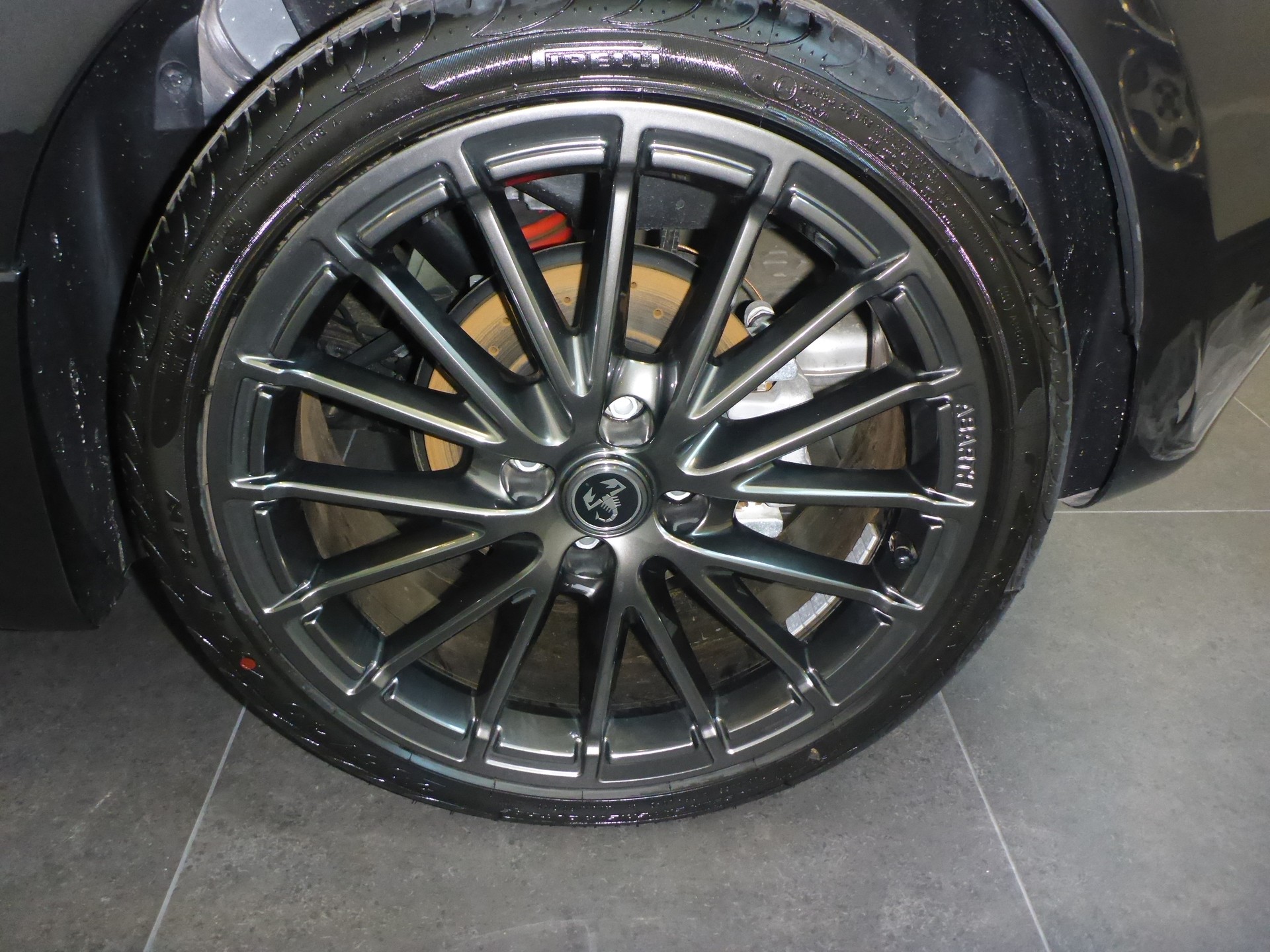 FIAT 595 1.4 16V Turbo Abarth 595 Premium-image-11