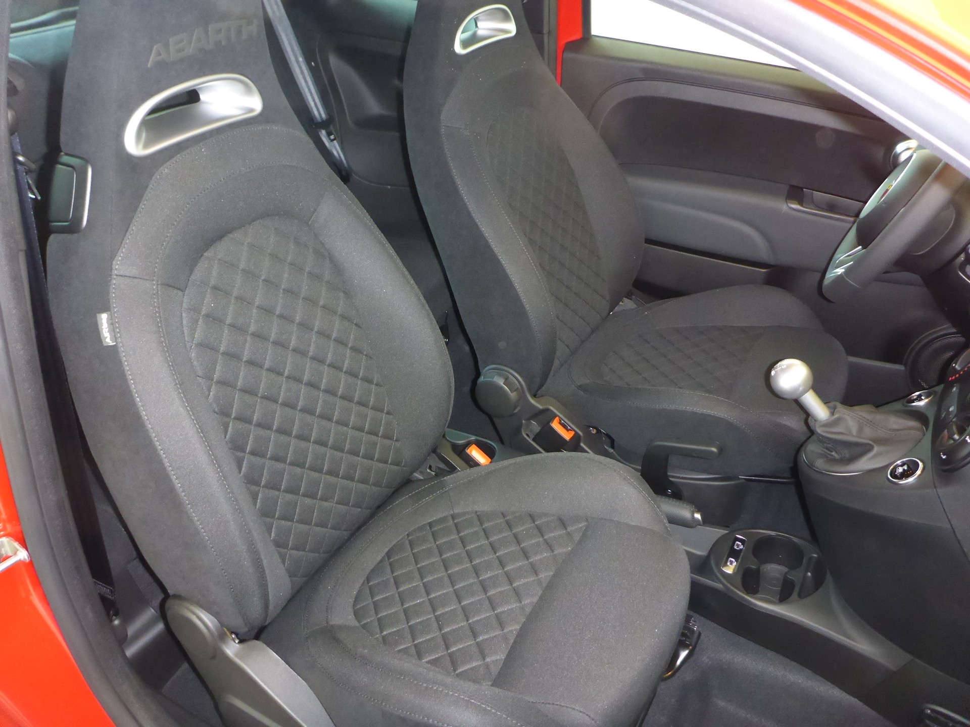 FIAT 595 1.4 16V Turbo Abarth 595 Premium-image-8