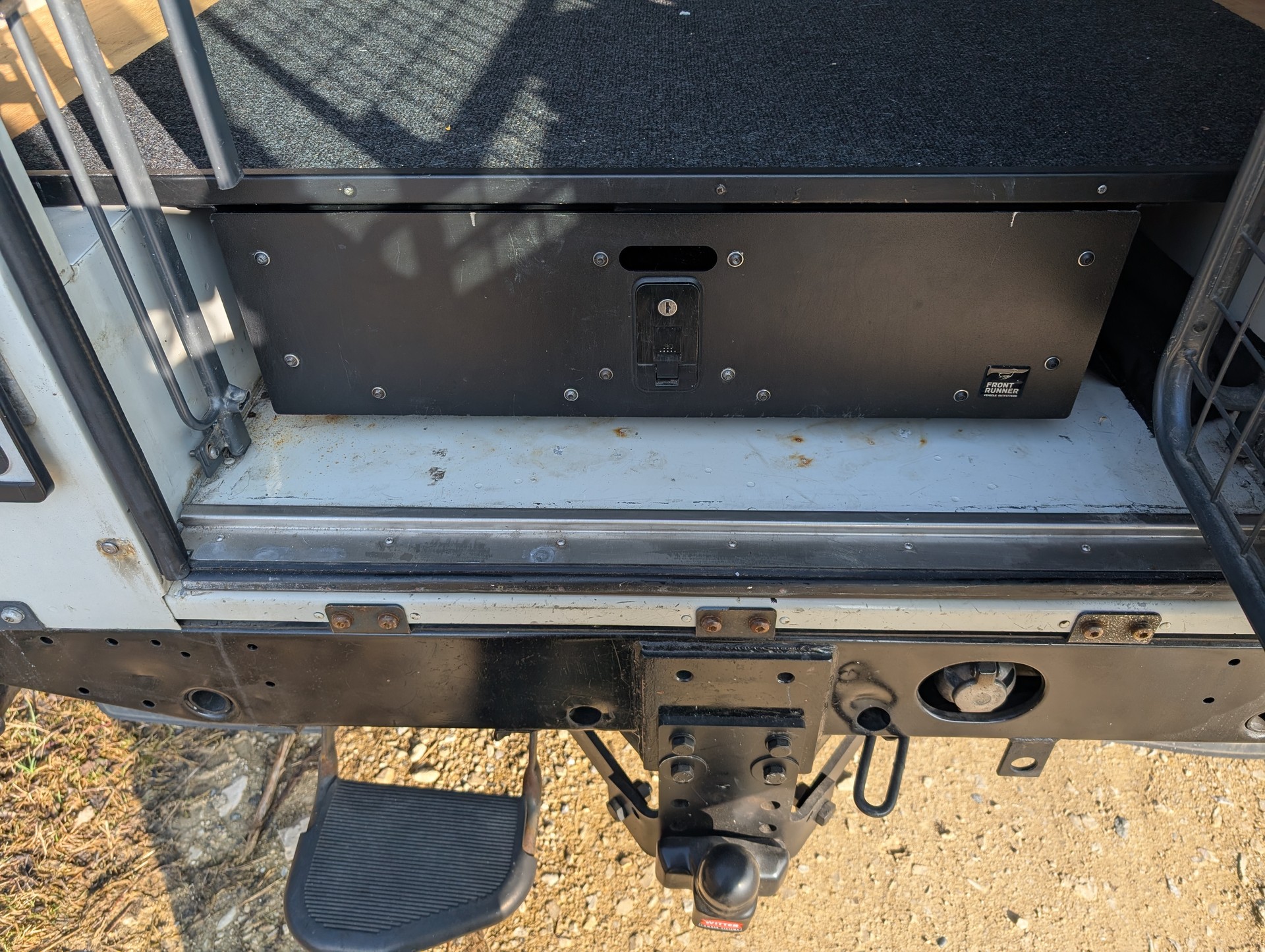 LAND ROVER Defender 110 SW 2.5 Td5-image-12