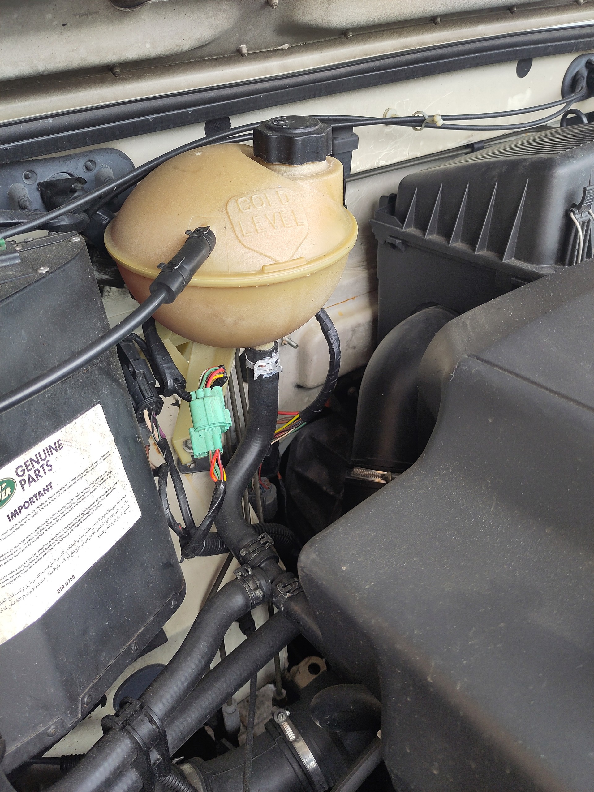 LAND ROVER Defender 110 SW 2.5 Td5-image-16