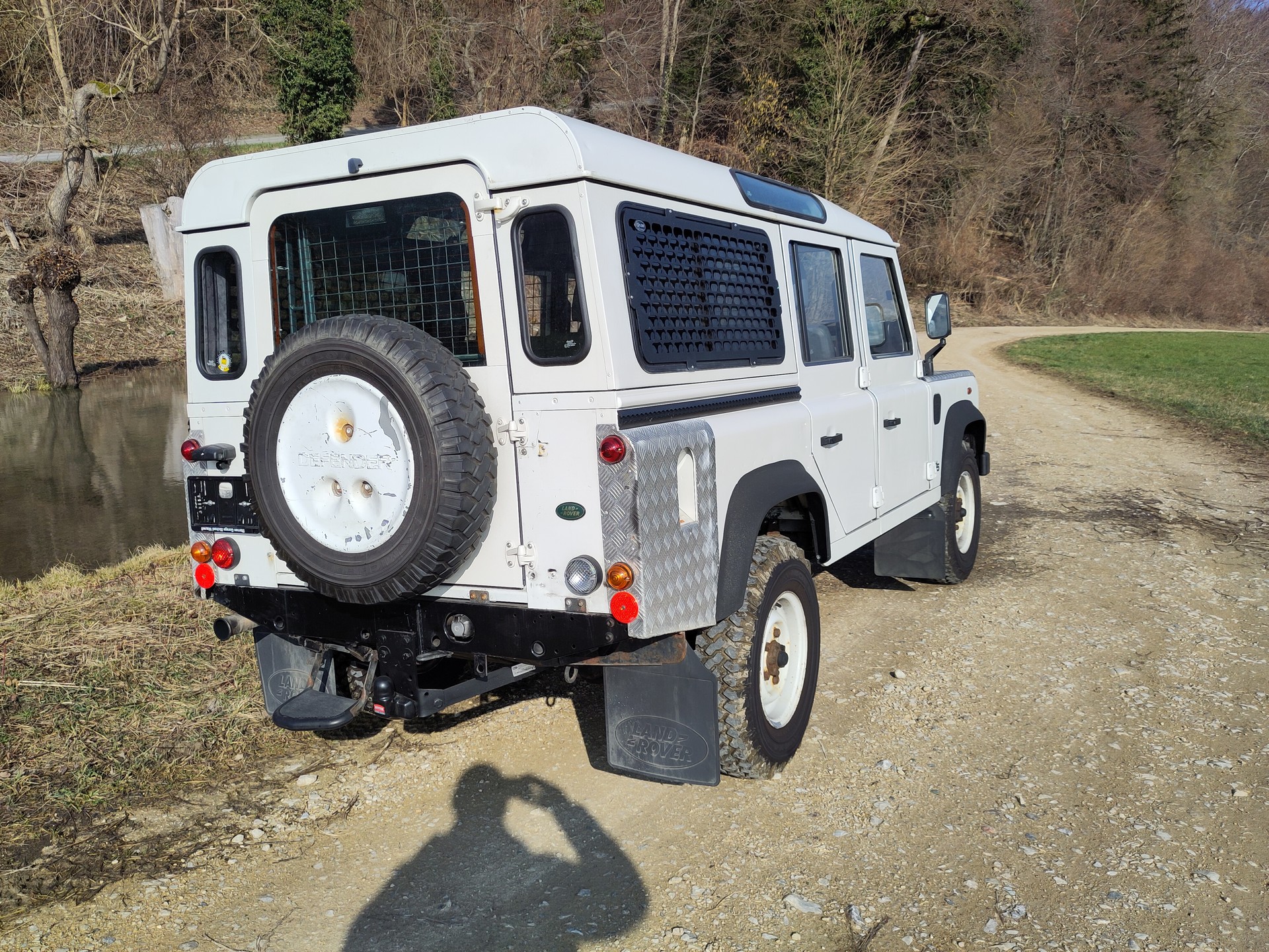 LAND ROVER Defender 110 SW 2.5 Td5-image-3