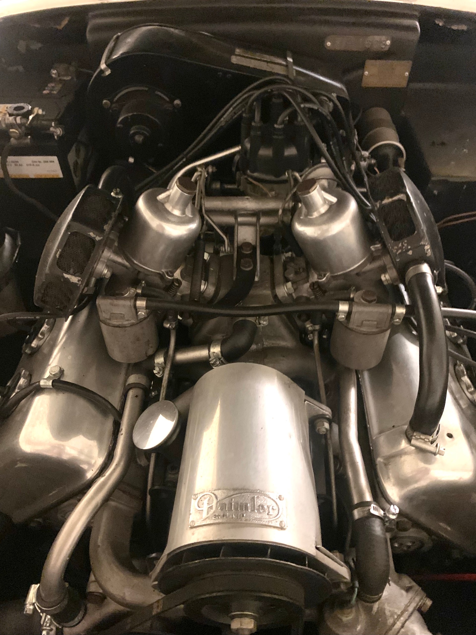 DAIMLER SP 250-image-11