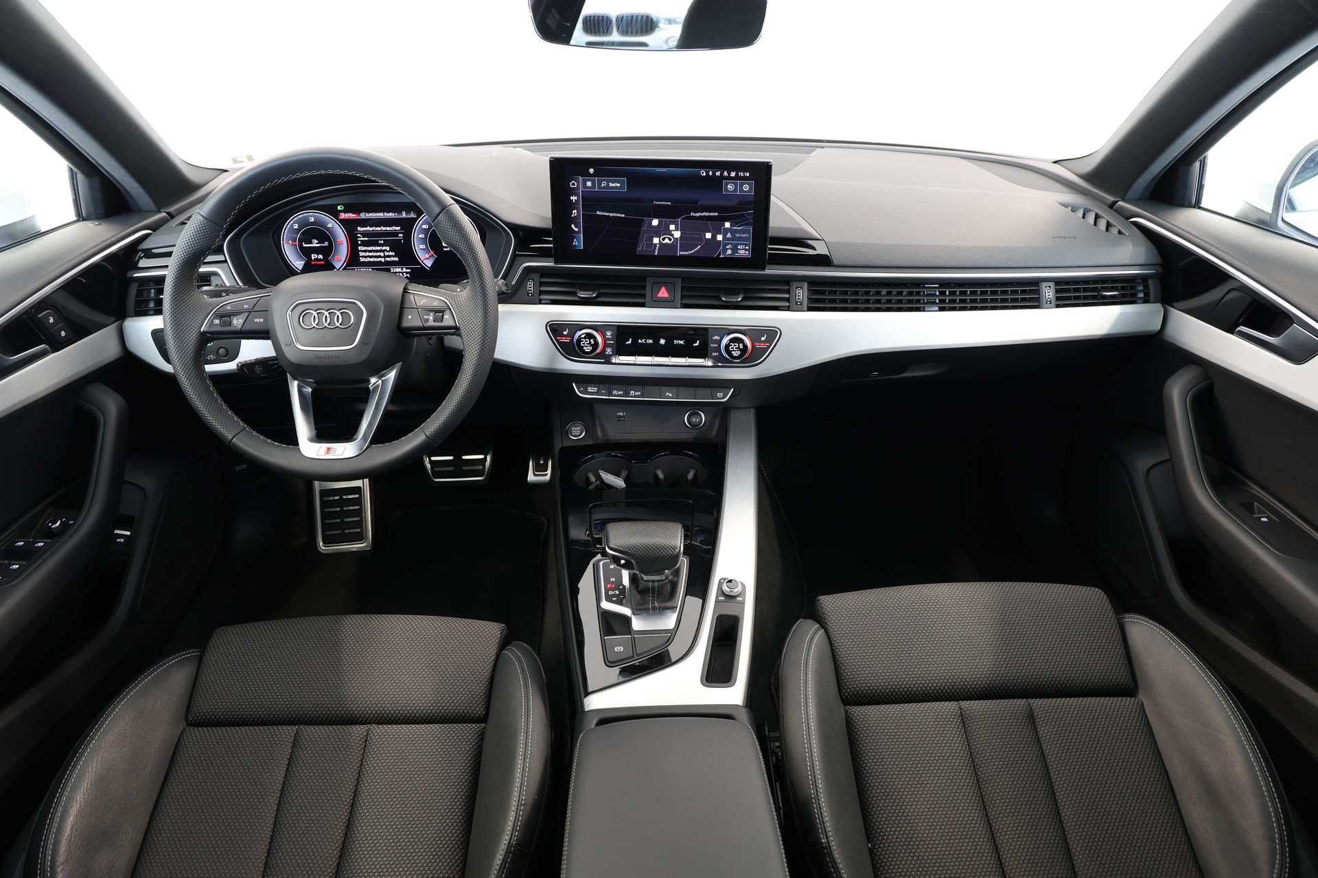 AUDI A4 Avant 35 TDI S-Line S-tronic-image-9