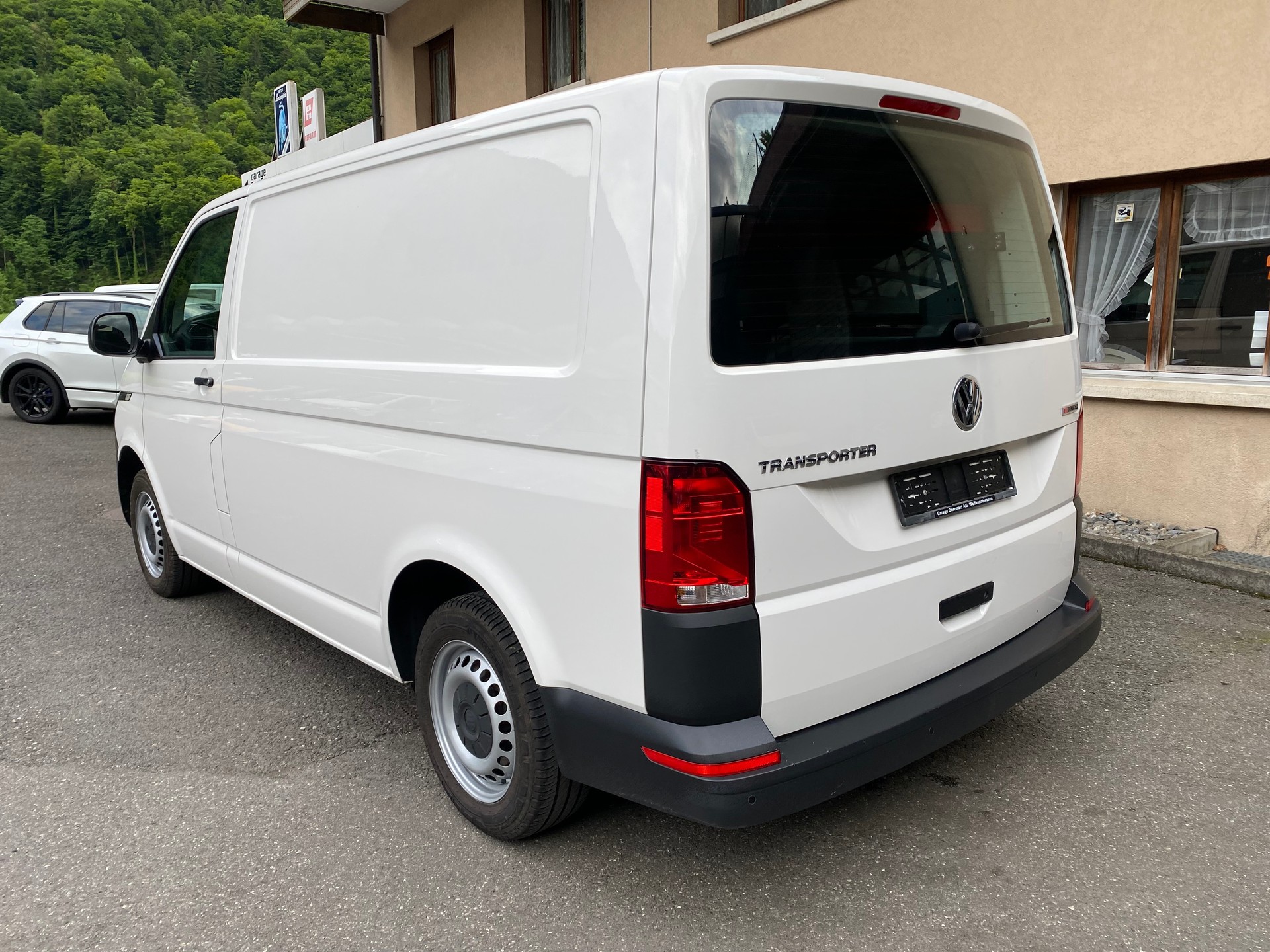 VW T6.1 2.0 TDI 4Motion DSG-image-12
