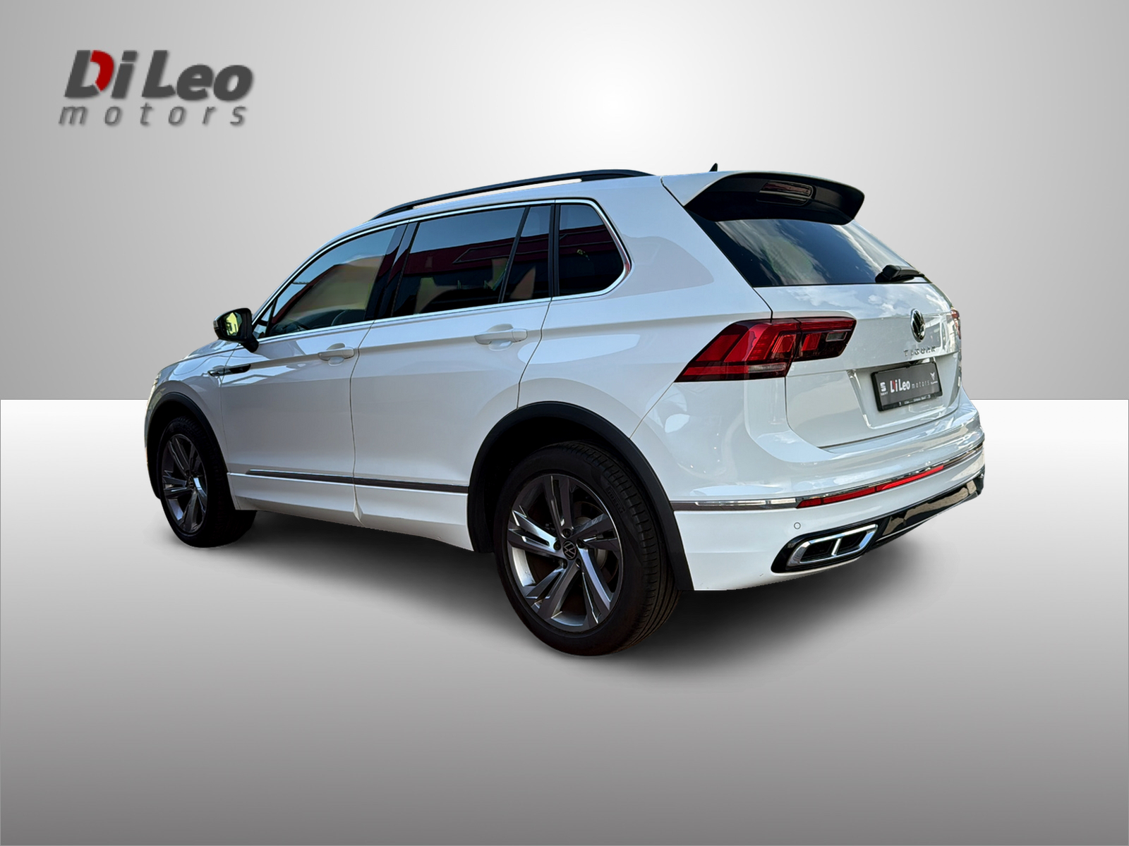 VW Tiguan 2.0TSI R-Line 4Motion DSG-image-6