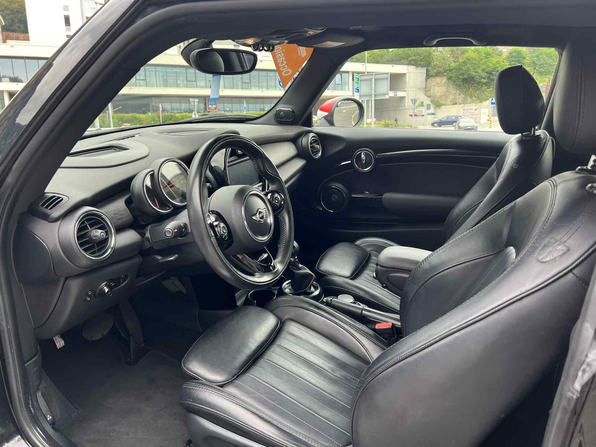 MINI Cooper S Steptronic-image-9