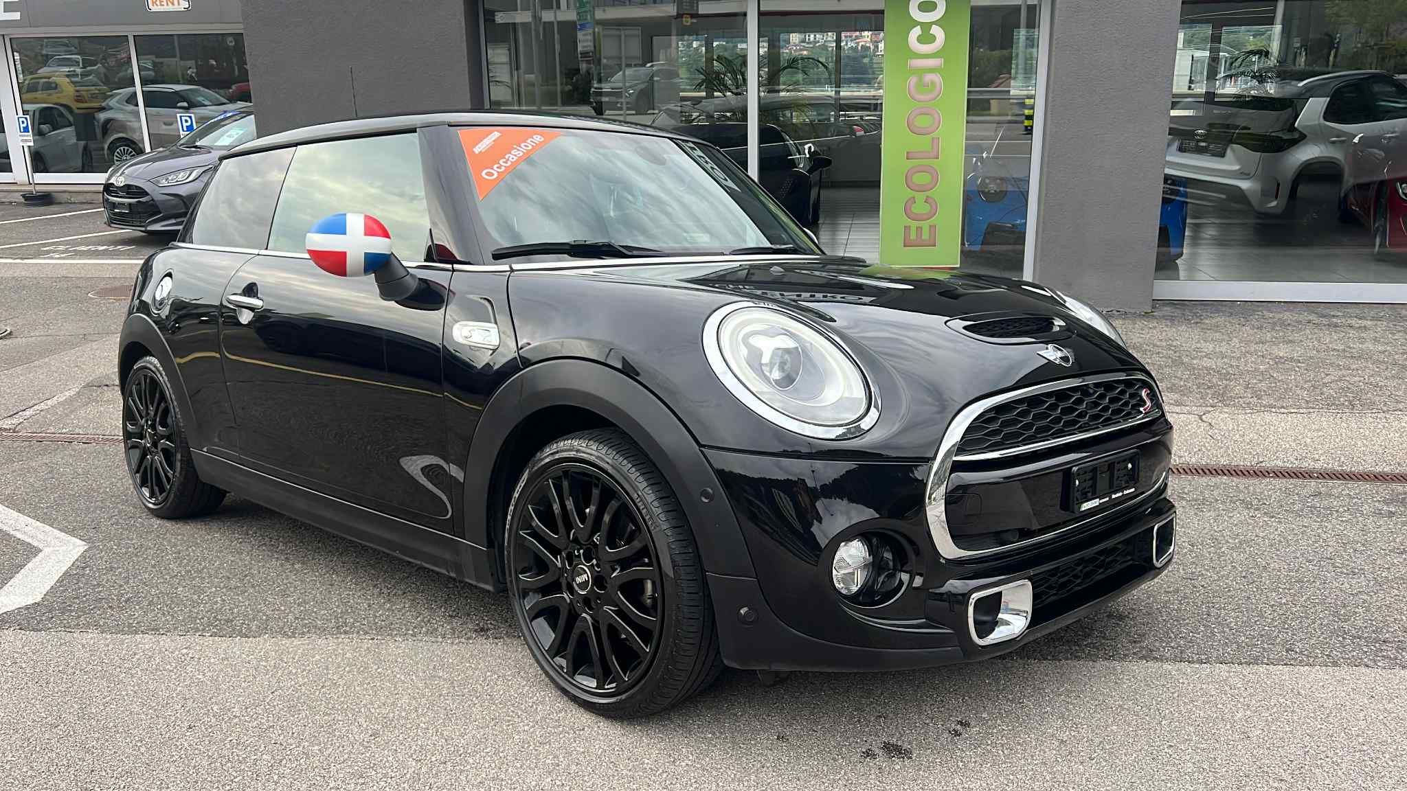 Car photo