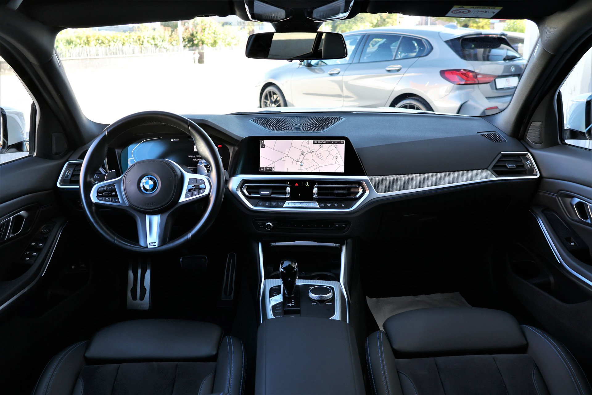 BMW 320e xDrive Touring M Sport Steptronic (CH) + 1500KG AHK-image-13