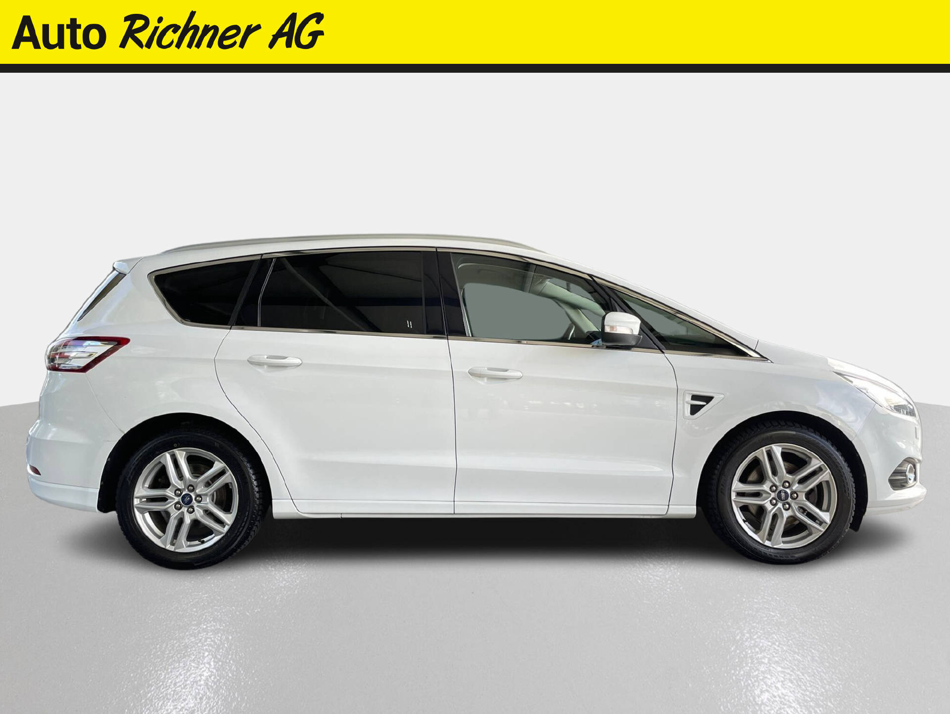 FORD S-Max 2.0 TDCi 180 Titanium FPS-showroom-element-2