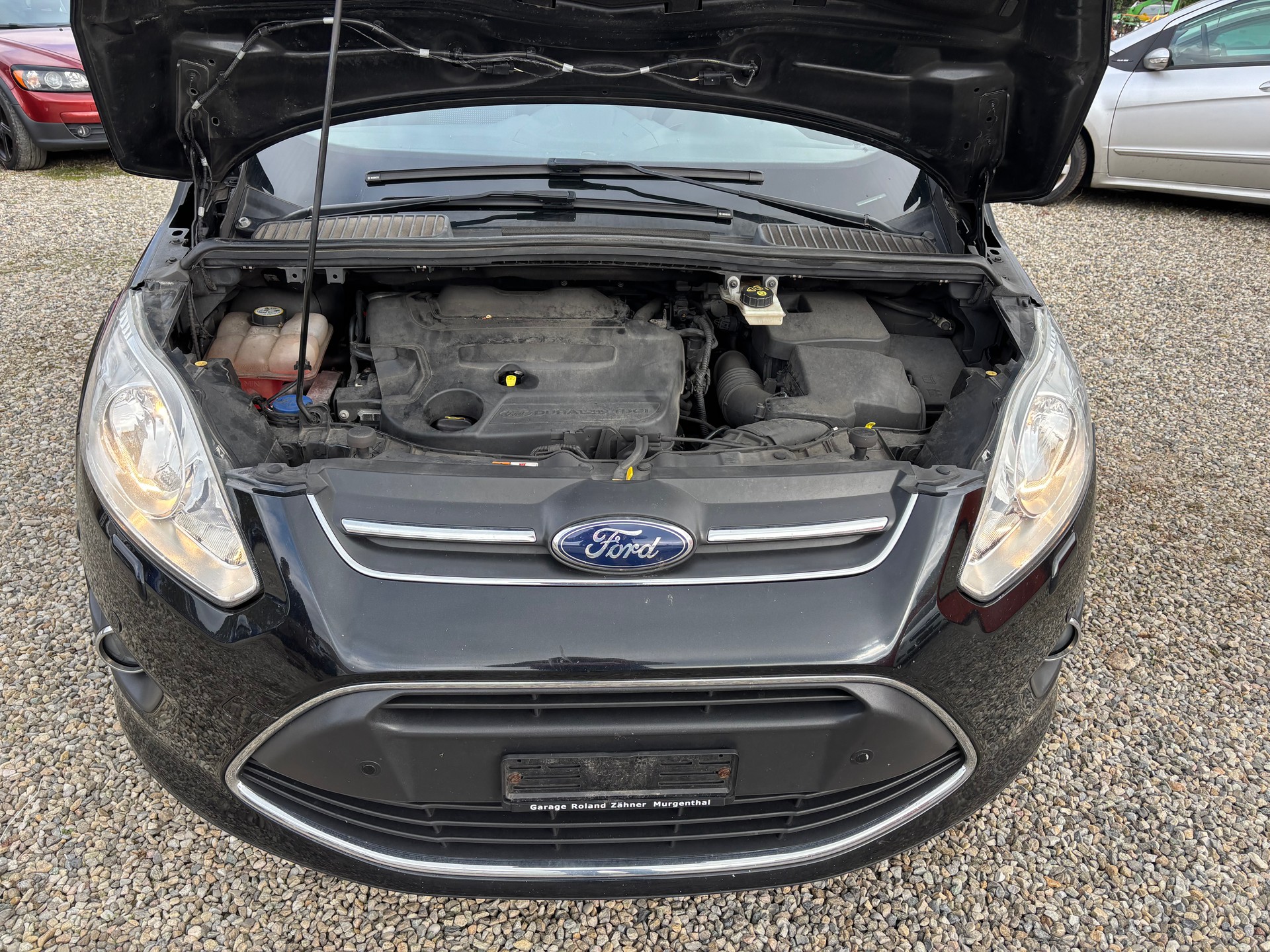 FORD Grand C-MAX-image-14