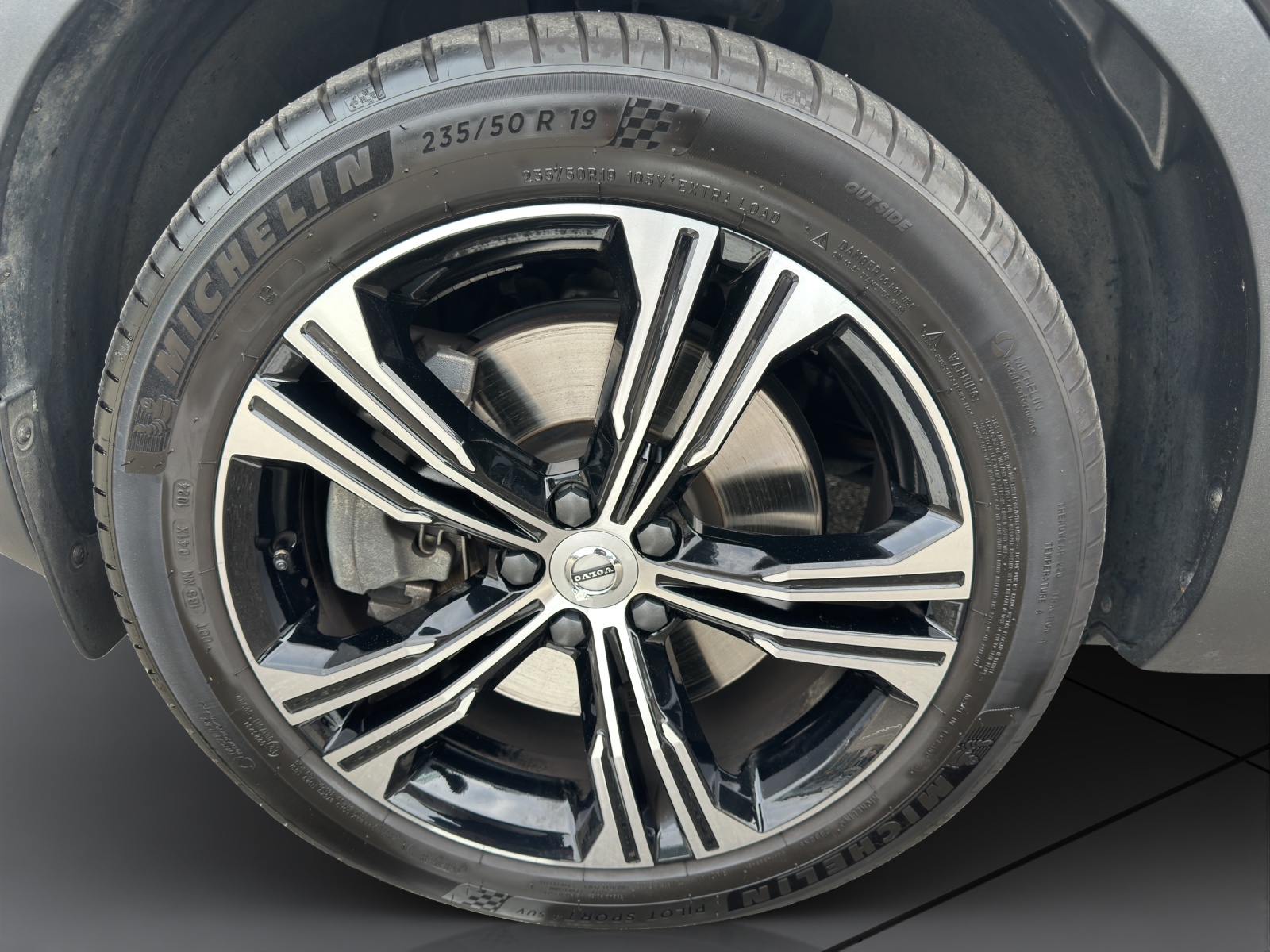 VOLVO XC40 1.5 T5 PiH Inscription-image-16