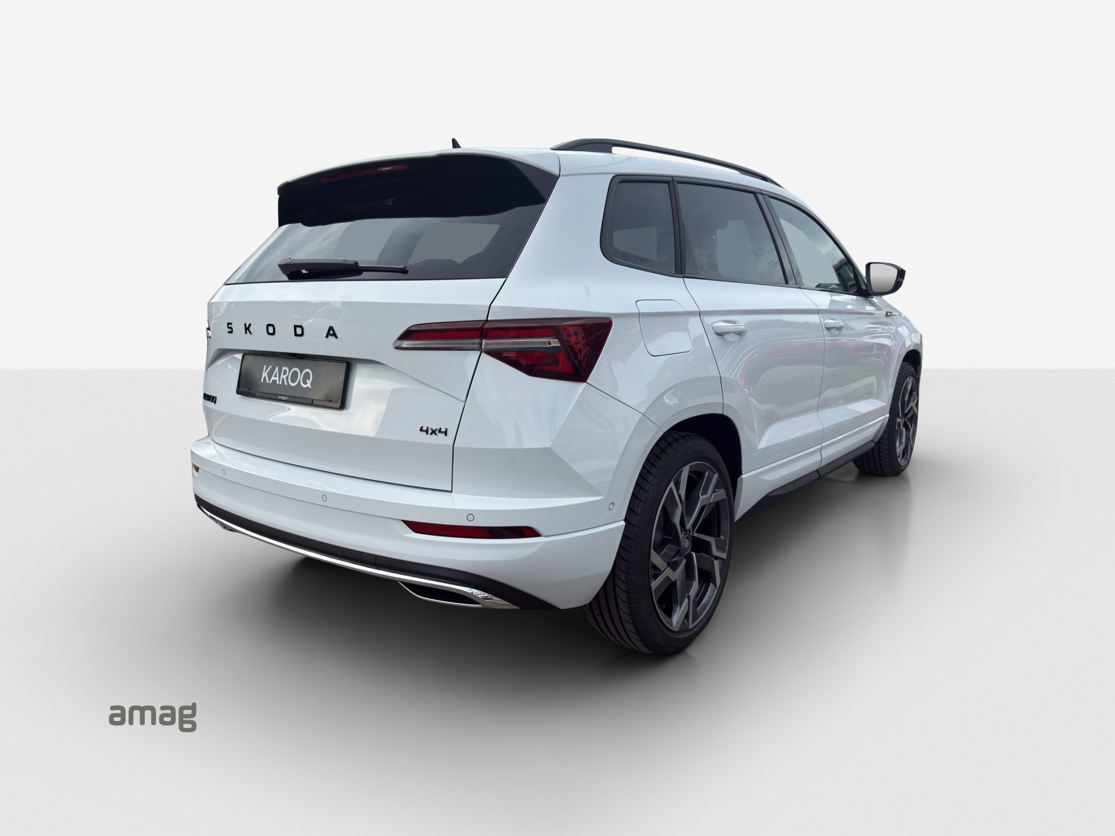 SKODA Karoq 2.0 TDI CR Sport Line 4x4 DSG-image-4