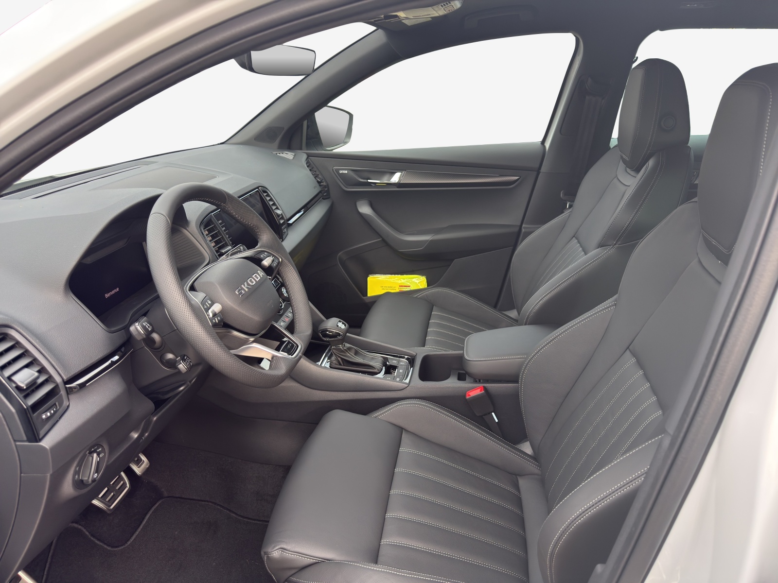 SKODA Karoq 2.0 TDI CR Sport Line 4x4 DSG-image-7