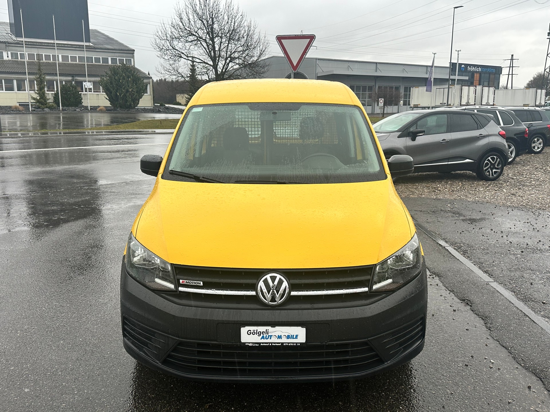 VW Caddy 2.0TDI 4Motion BlueMotion Technology-image-14