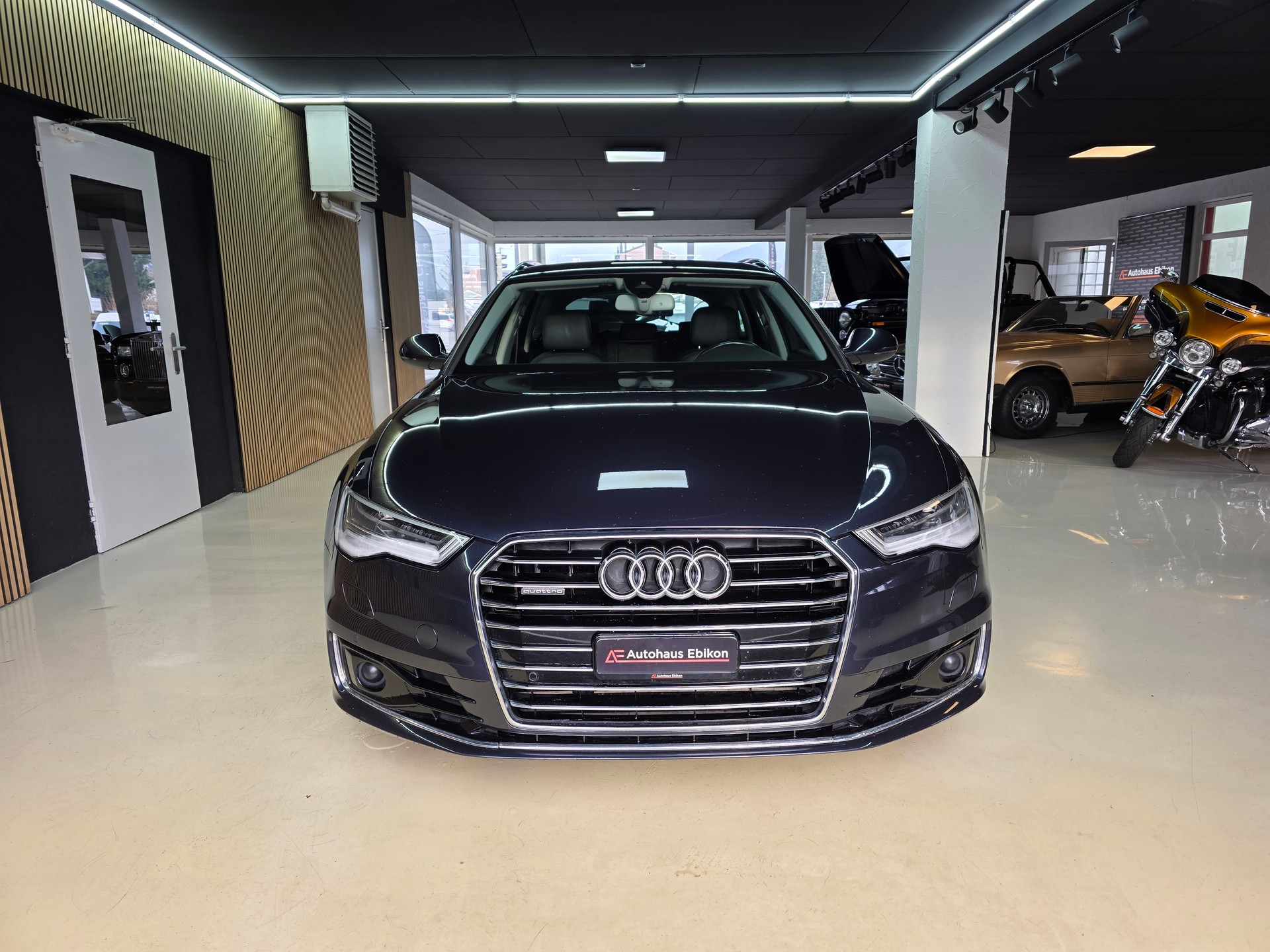 AUDI A6 Avant 3.0 TDI V6 quattro S-tronic Facelift-image-1