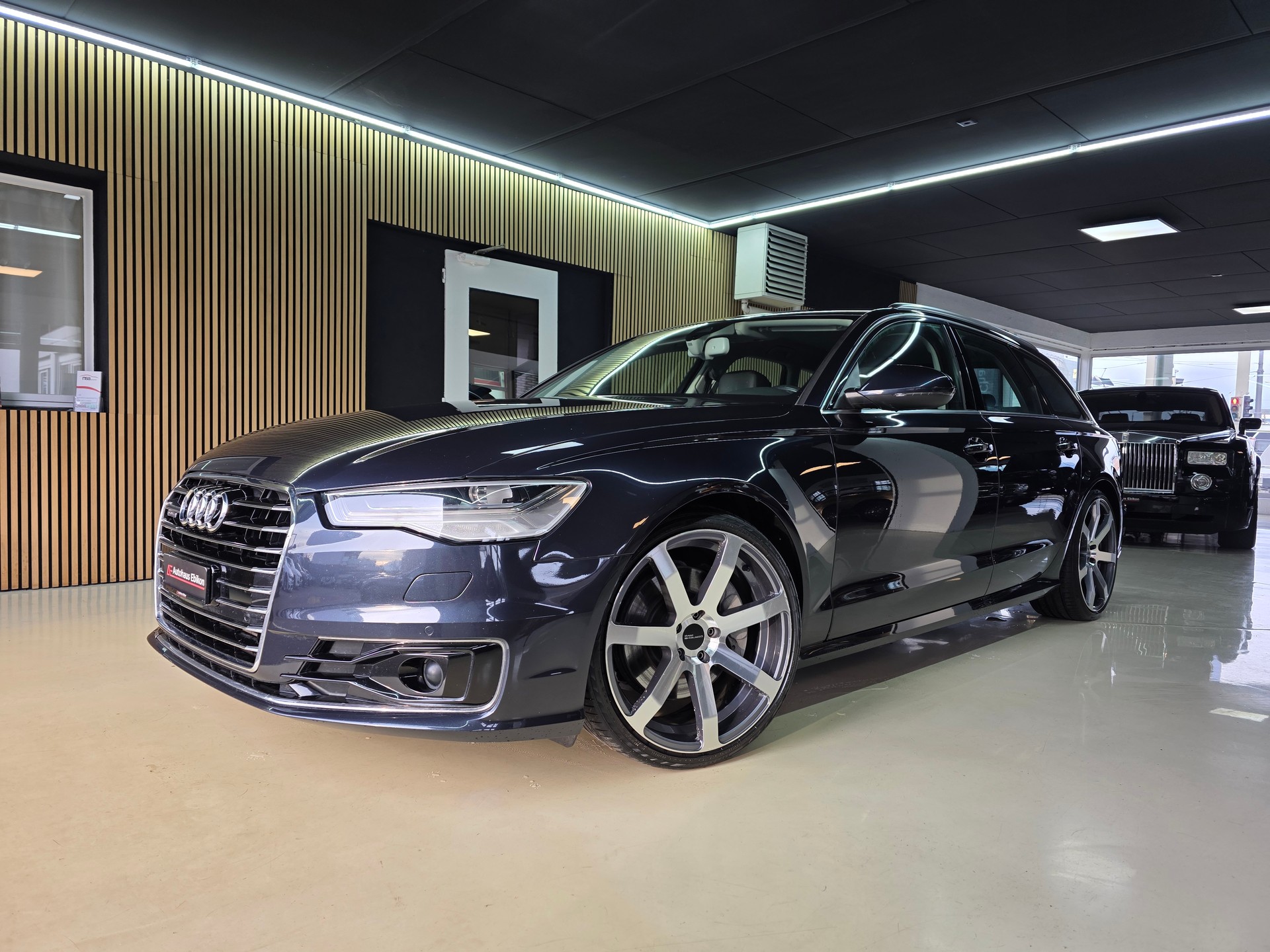 AUDI A6 Avant 3.0 TDI V6 quattro S-tronic Facelift-image-0