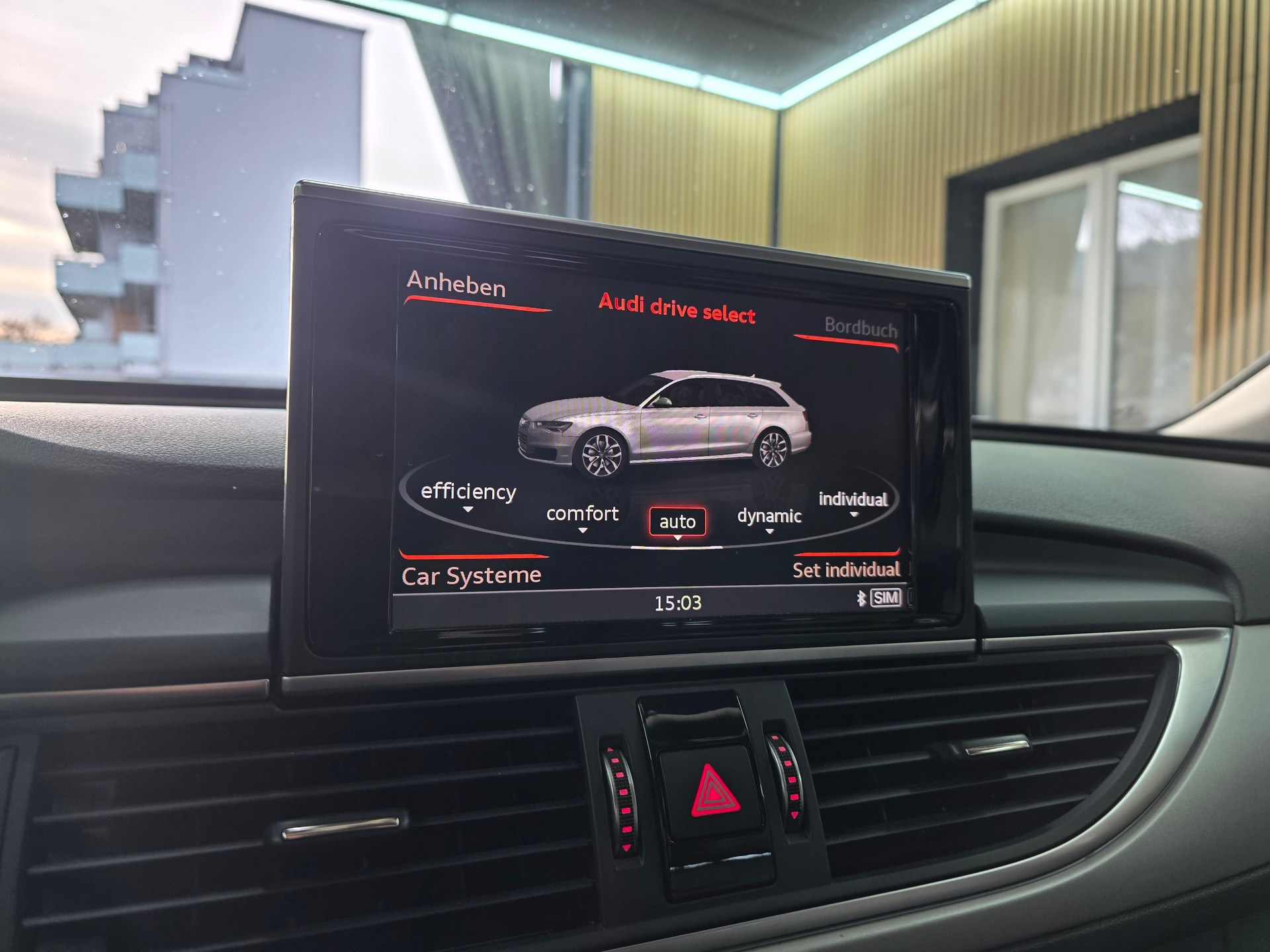 AUDI A6 Avant 3.0 TDI V6 quattro S-tronic Facelift-image-13