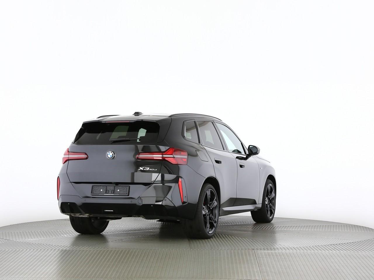 BMW X3 40d xDrive-image-12