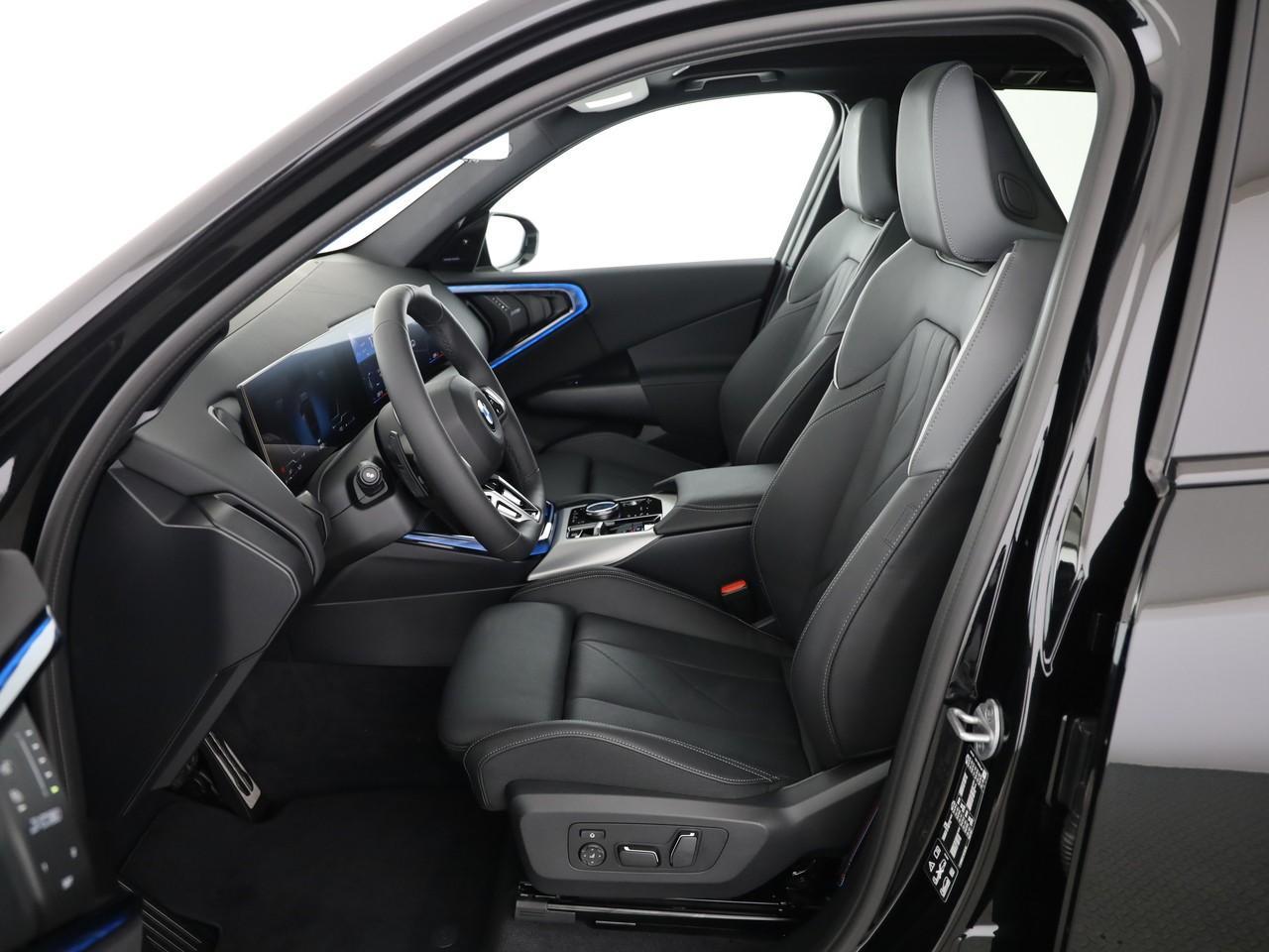 BMW X3 40d xDrive-image-25