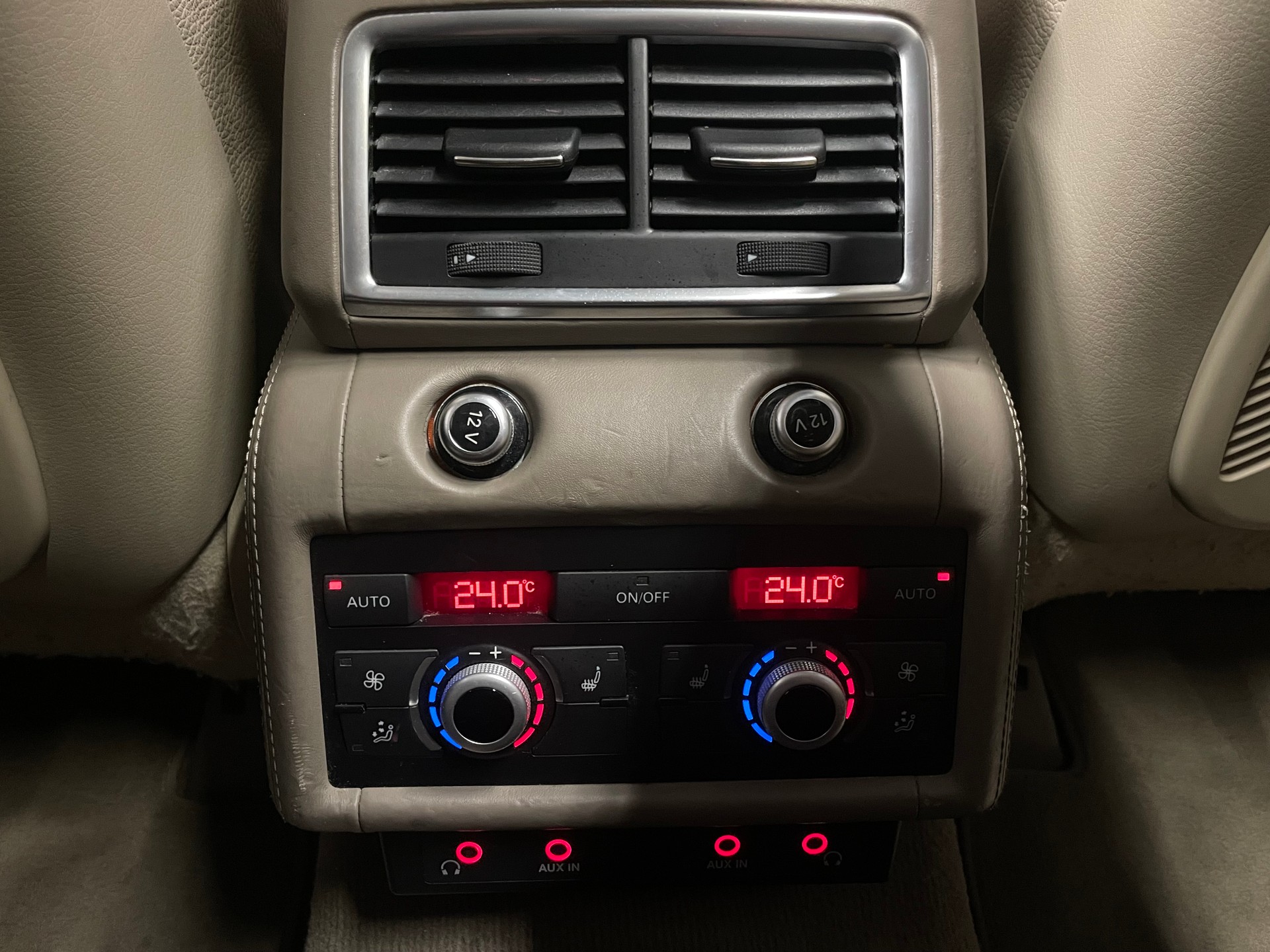 AUDI Q7 3.0 TFSI quattro tiptronic (49)-image-16