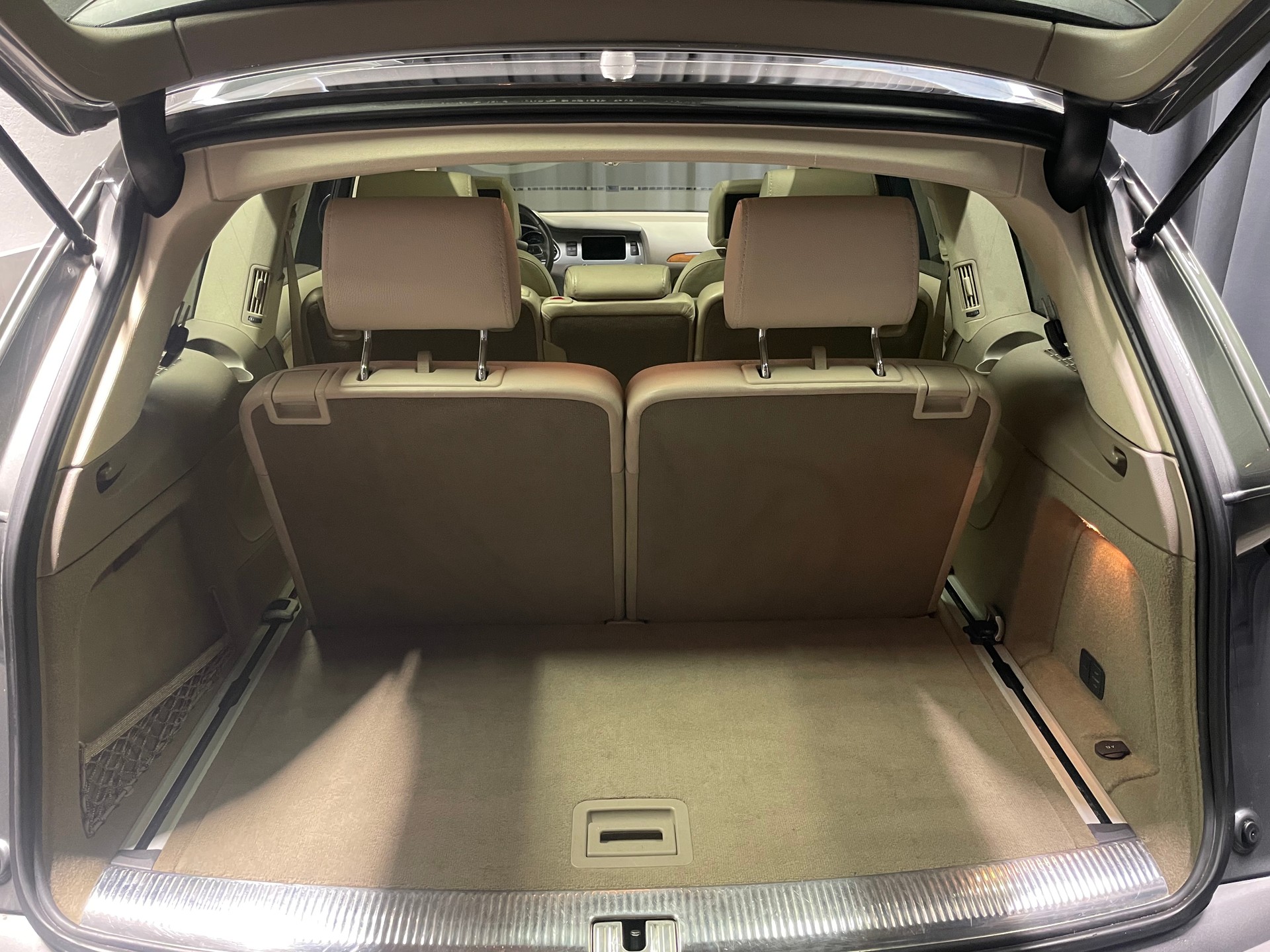 AUDI Q7 3.0 TFSI quattro tiptronic (49)-image-18