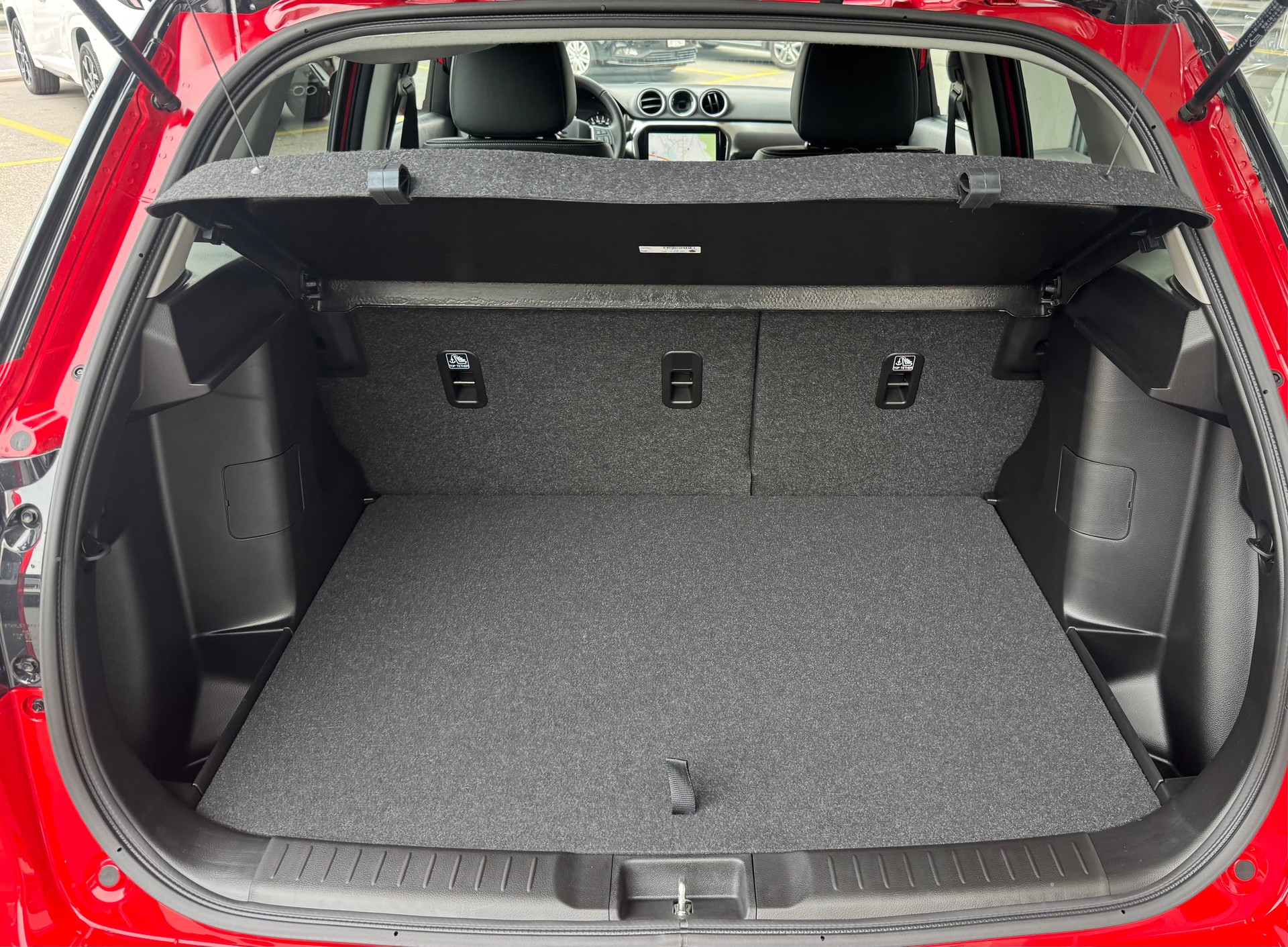 SUZUKI Vitara 1.4 Boosterjet Compact Top 4x4 Hybrid-image-9