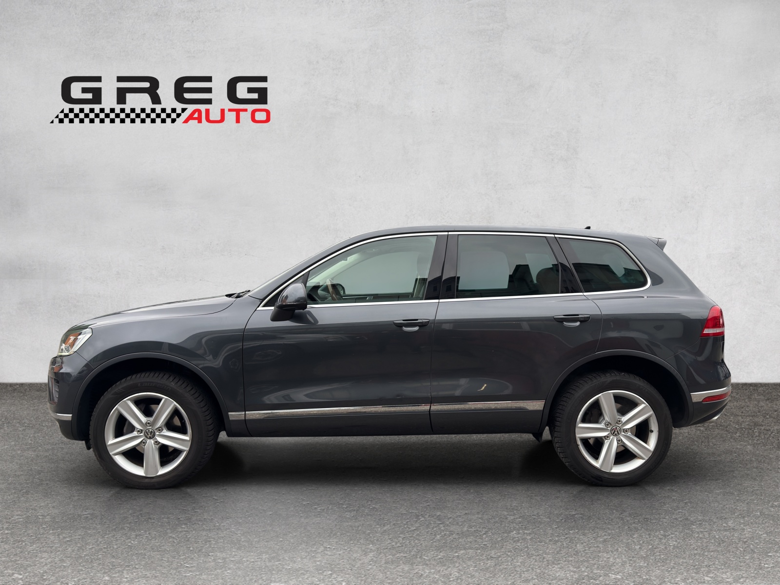 VW Touareg 3.0 TDI BlueMotion Technology Tiptronic-image-5