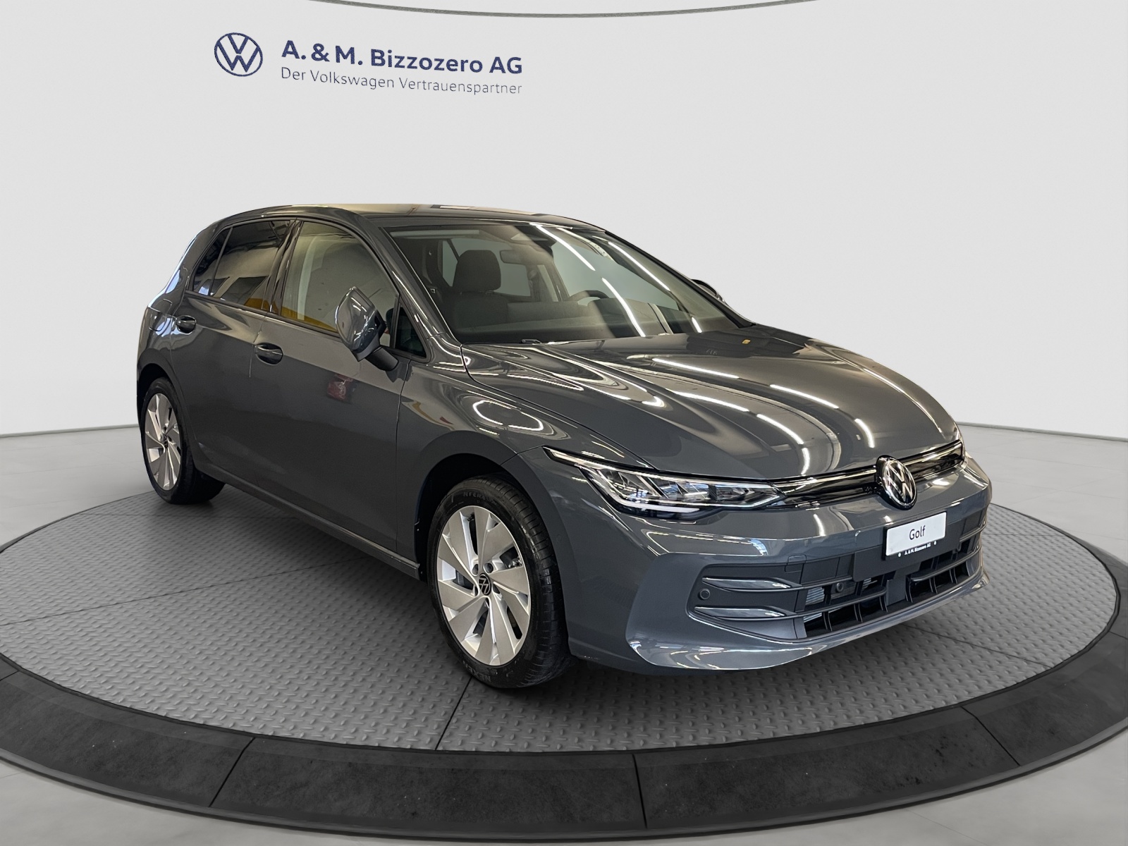 VW Golf 1.5 e TSI mHEV United DSG-image-6