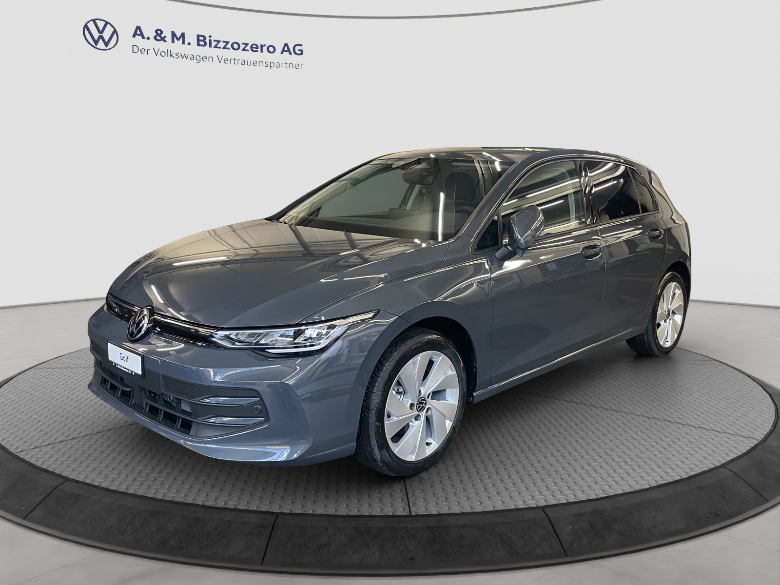 VW Golf 1.5 e TSI mHEV United DSG-image-0