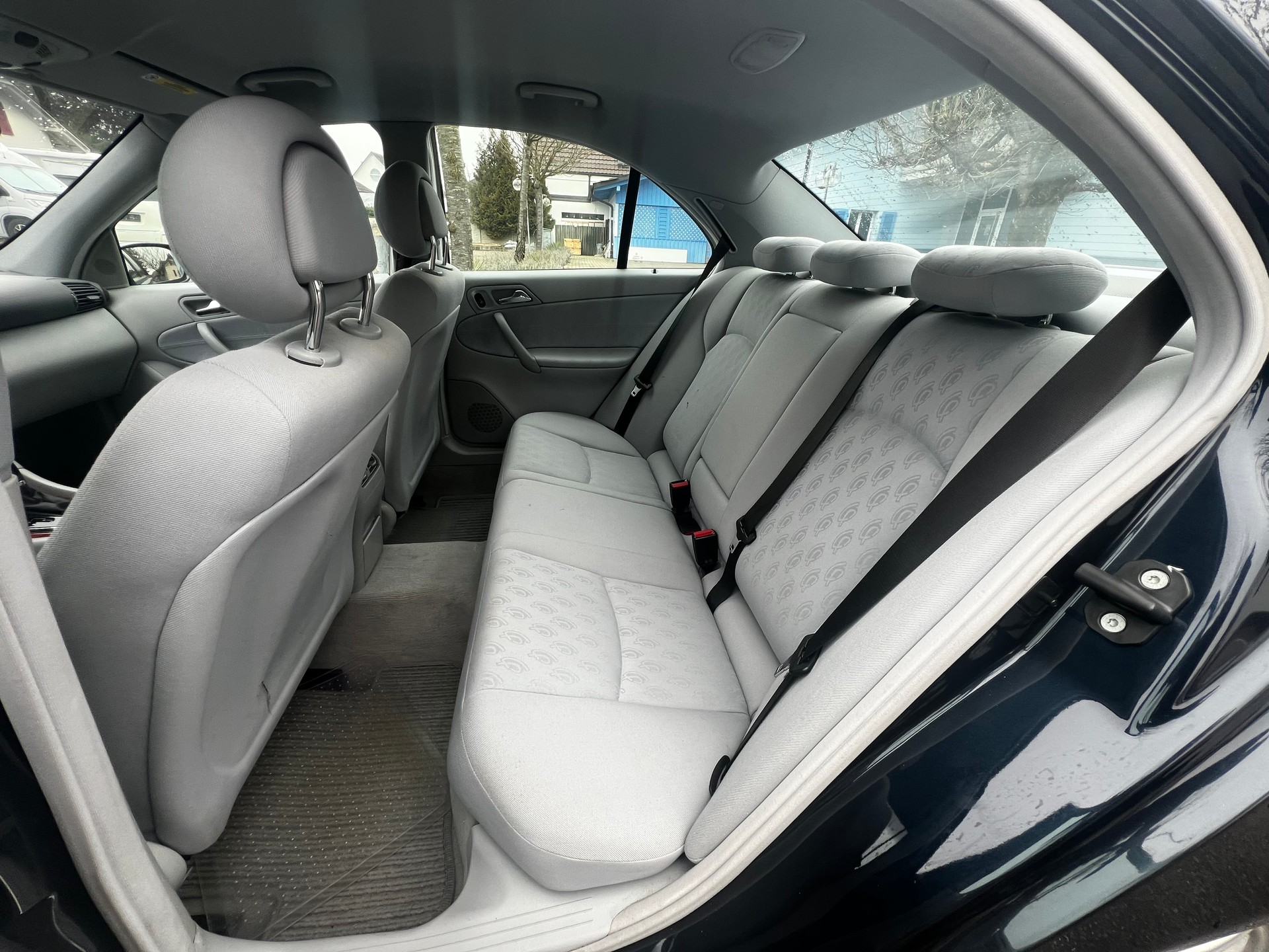 MERCEDES-BENZ C 180 Kompressor Elégance-image-10