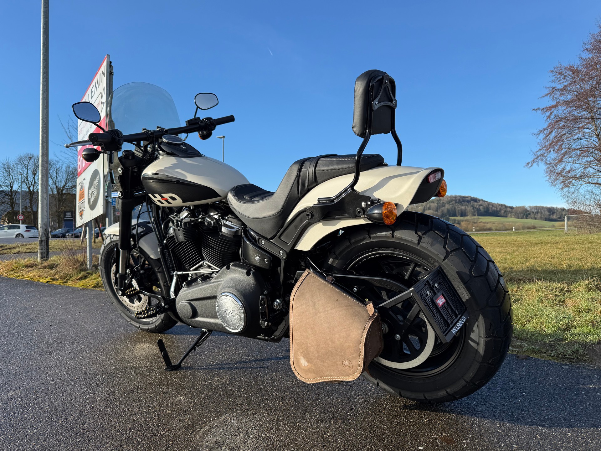 HARLEY-DAVIDSON FXFBS Fat Bob 114-showroom-element-2